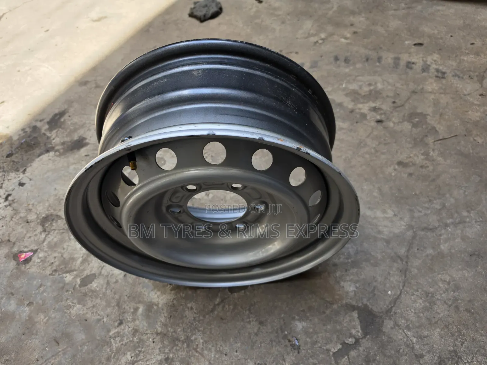 Rims Size (16) ISUZU DMAX(6 Holes) Original X Japan.