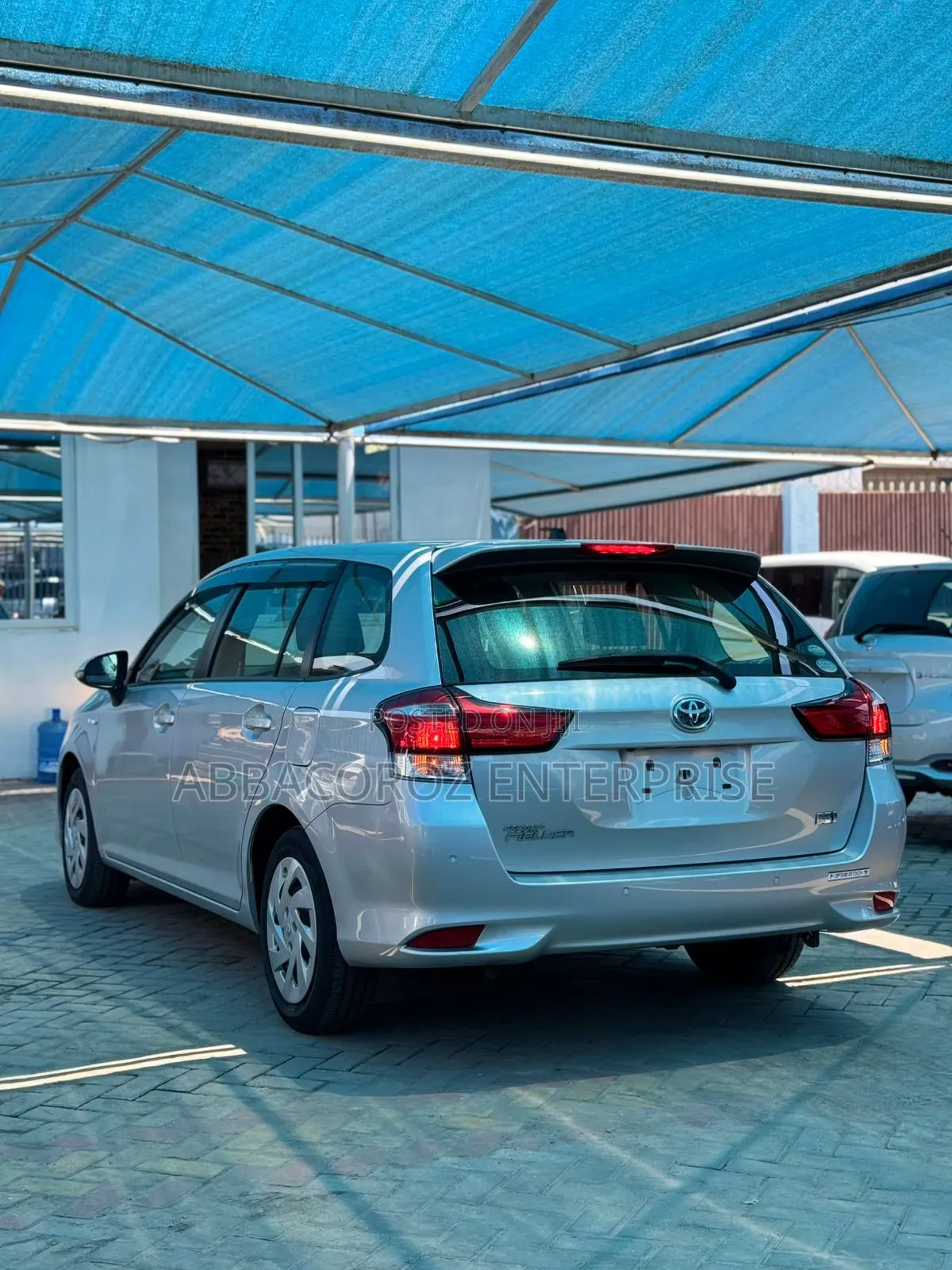 Toyota Corolla Fielder 2019 Silver