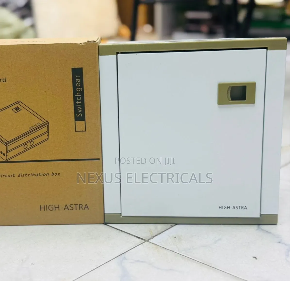Consumer Unit 4way Metallic