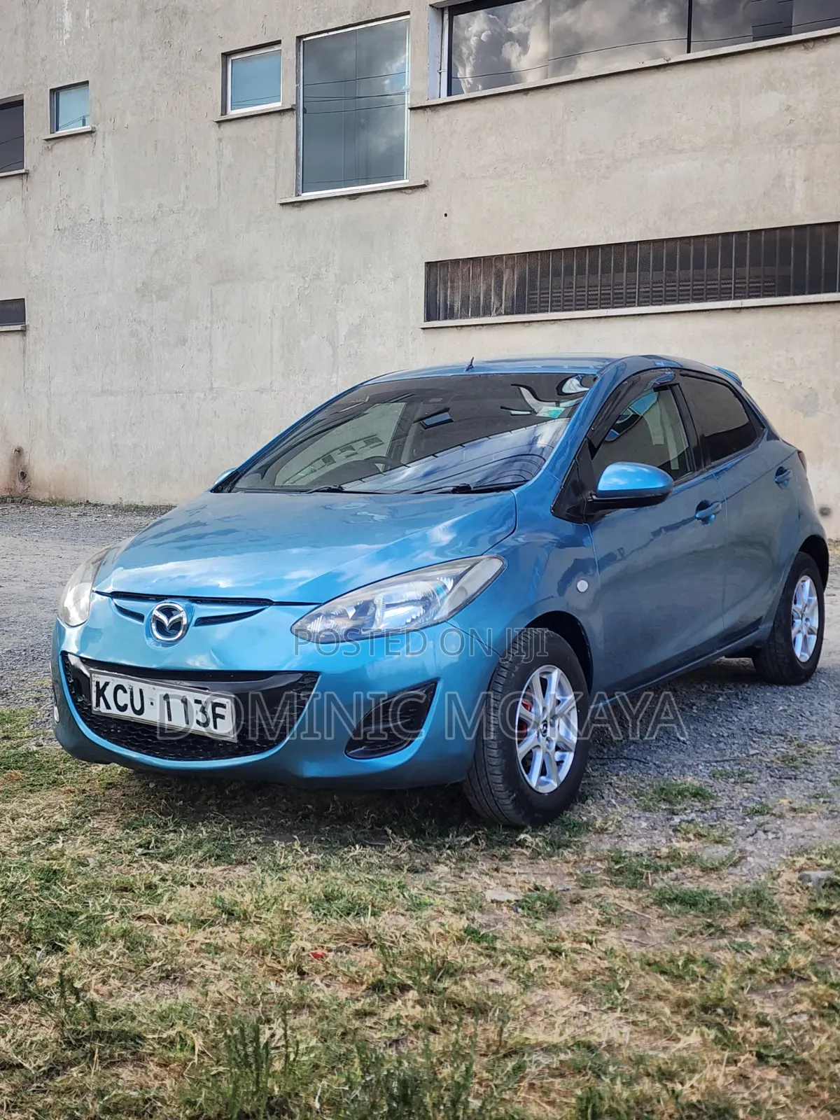 Mazda Demio 2013 Blue