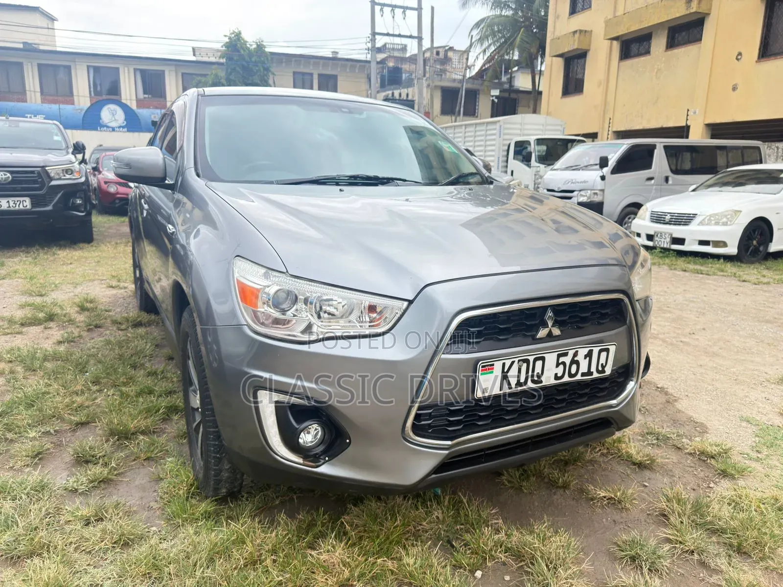 Mitsubishi RVR 2016 Gray