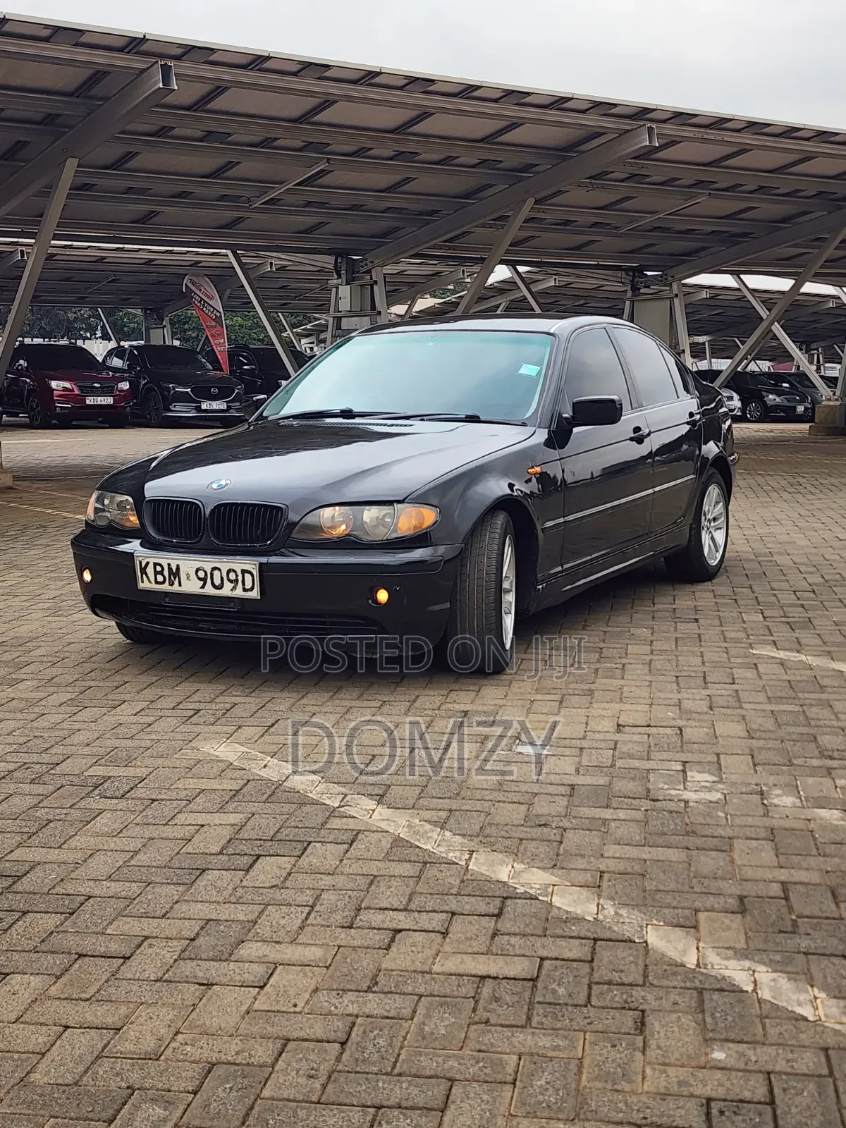BMW 318i 2004 Black