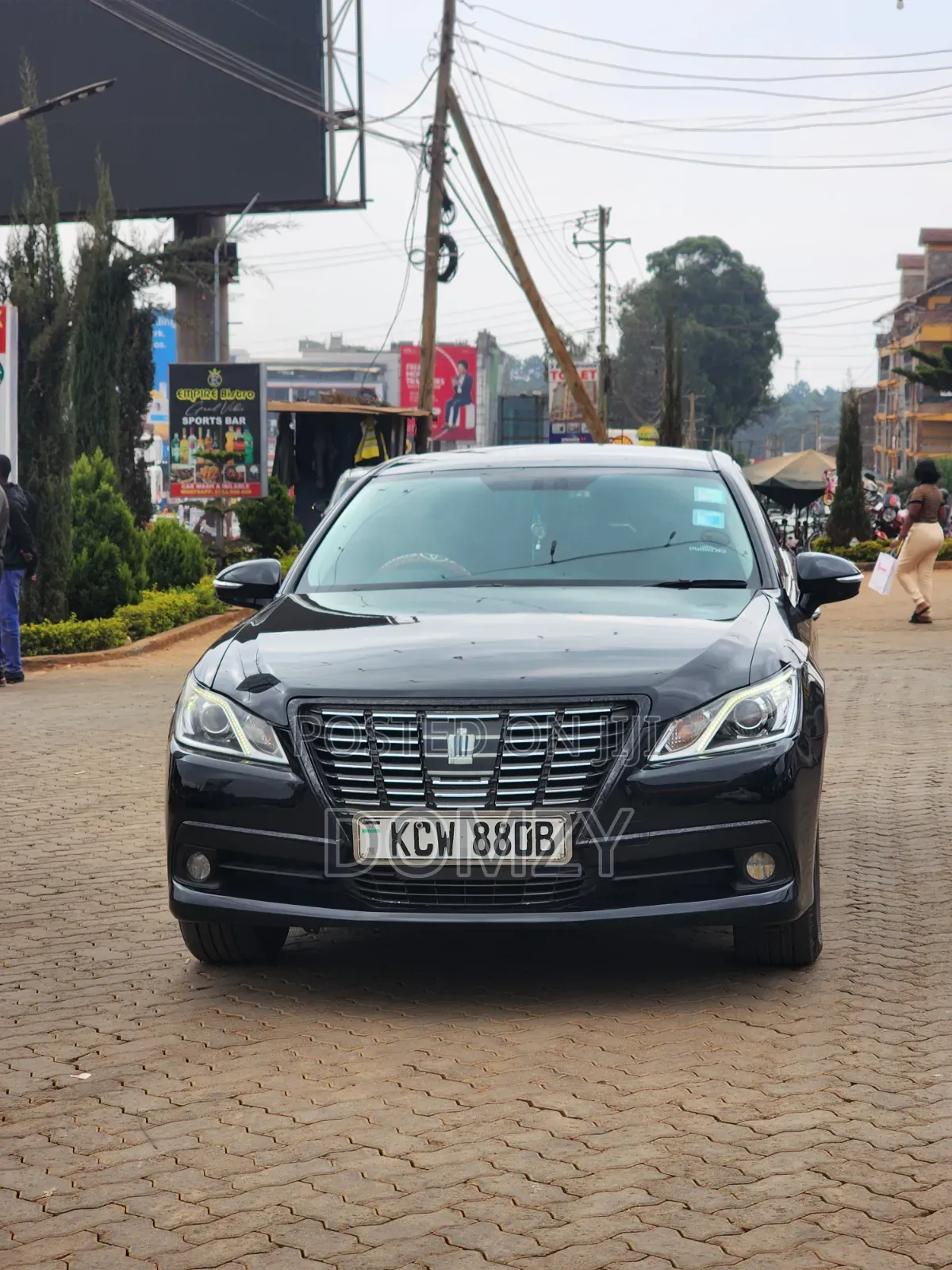Toyota Crown 2014 Black