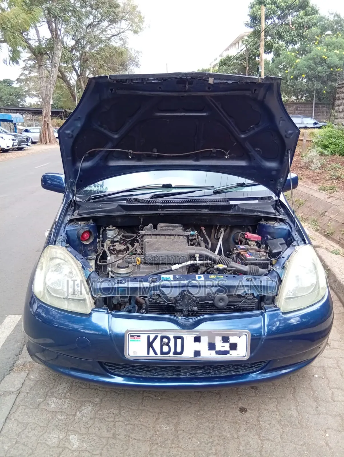Toyota Vitz 2001 Blue