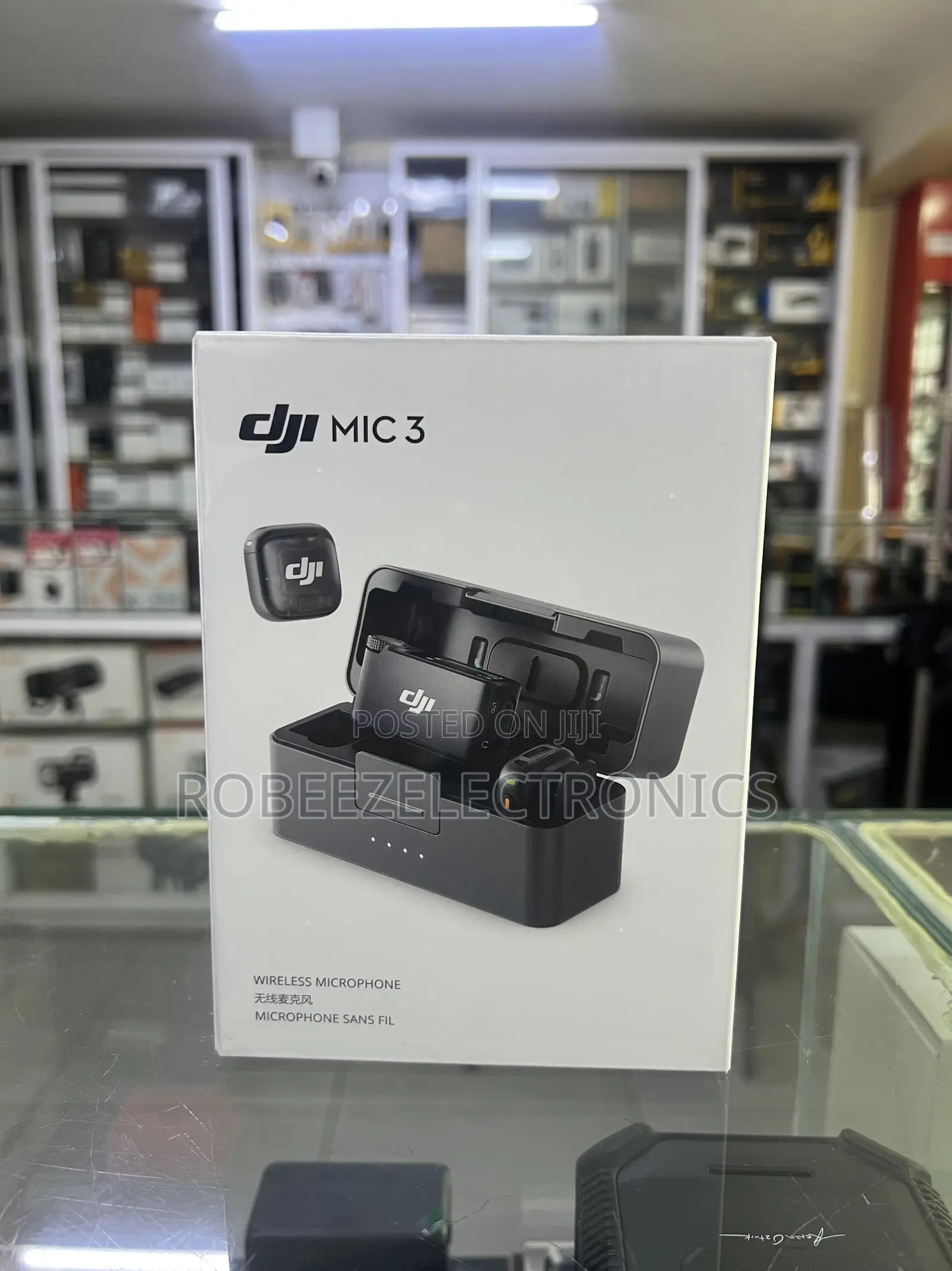 DJI Mic 3 2-Person Wireless Microphone  for Camera and Smartphones