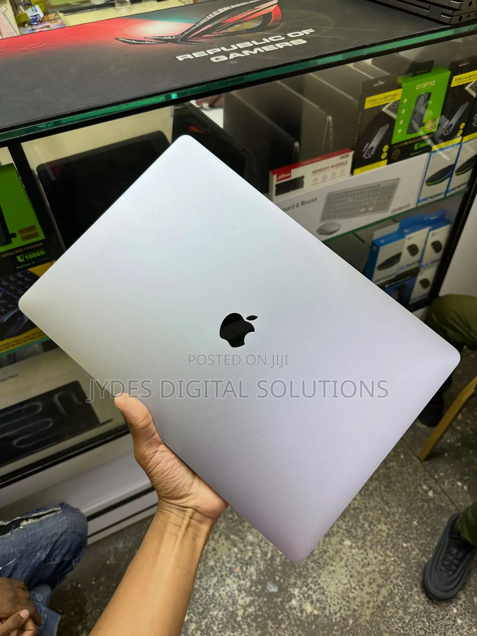 Laptop Apple MacBook Pro 64GB Intel Core i9 SSD 1T
