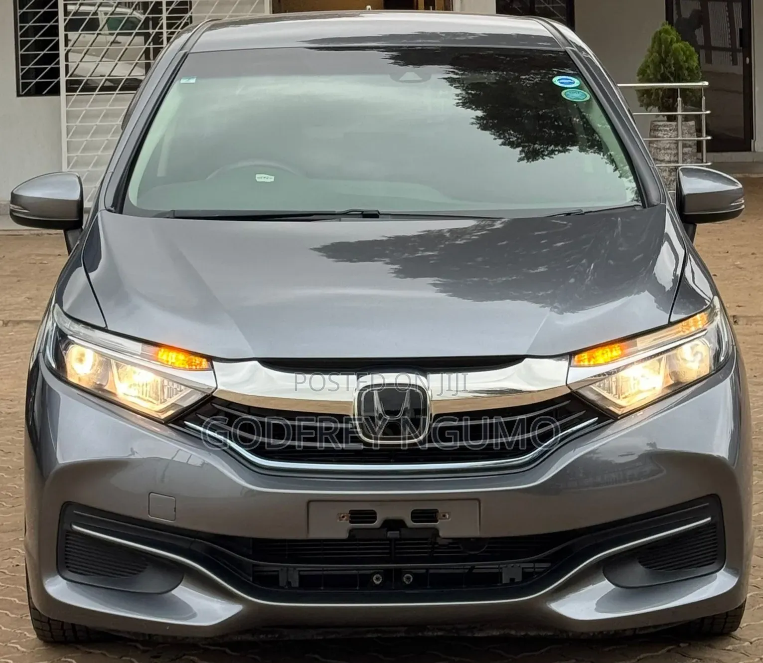 Honda Fit Shuttle 1.5 Hybrid 2WD 2019 Gray