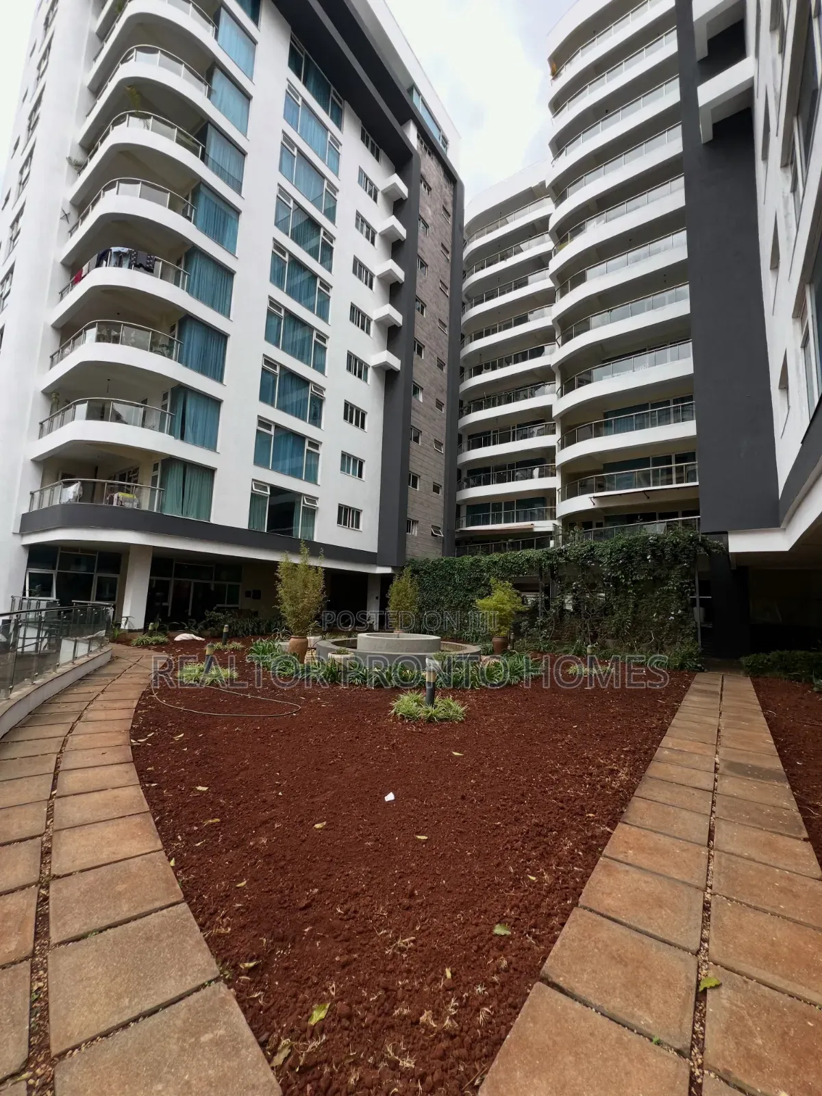 4bdrm Apartment in Riverside for rent