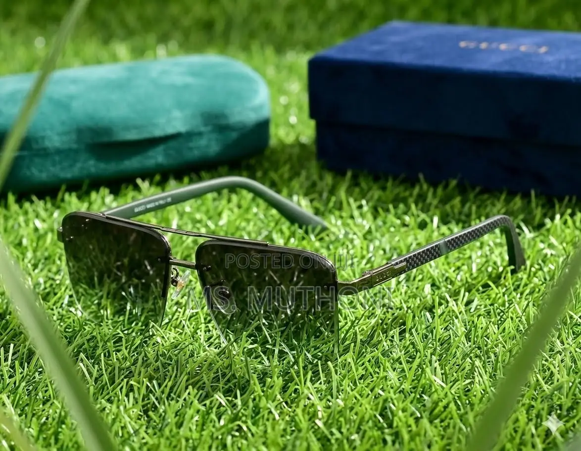 Gucci  Polarized Navigator Sunglasses