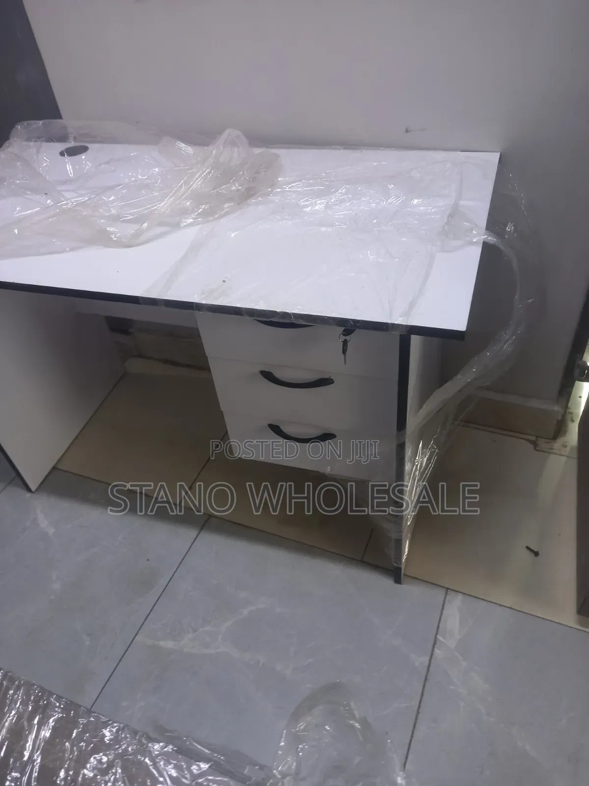 1.2m Office Desk
