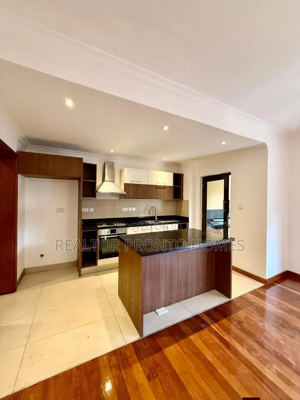 4bdrm Townhouse / Terrace in Kileleshwa for rent