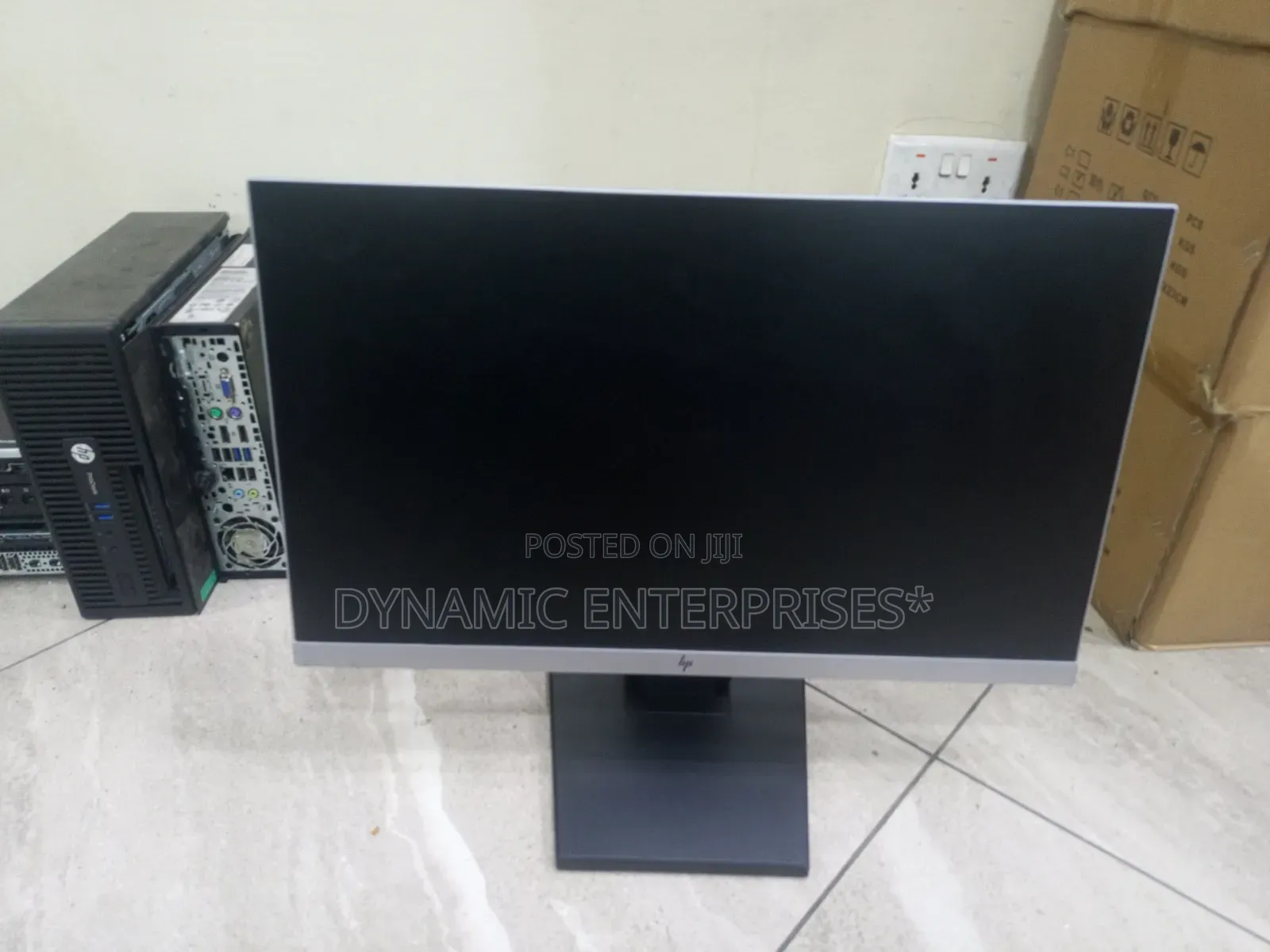 HP 24 Inch Edge to Edge Monitor
