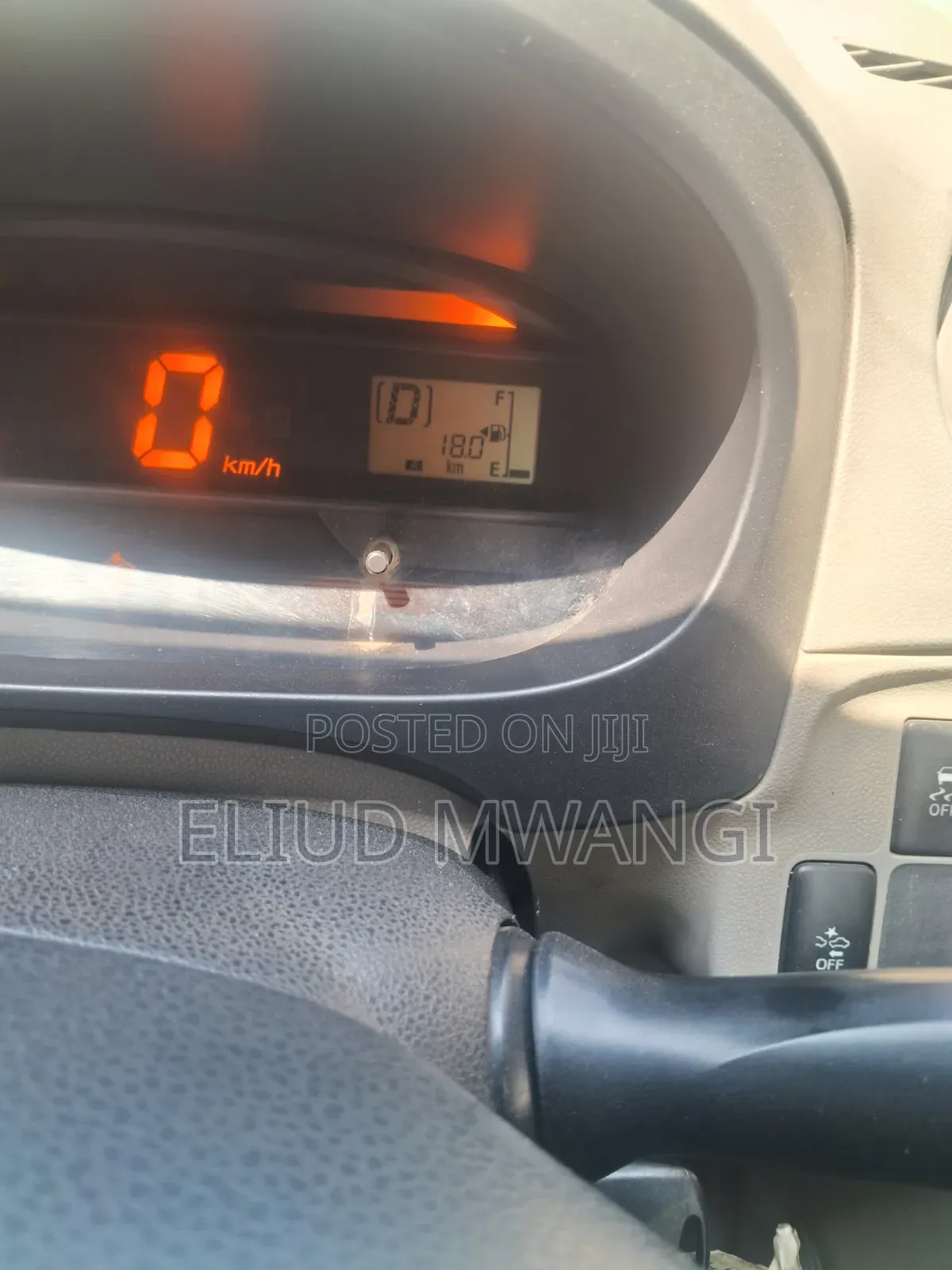 Daihatsu Mira 2013 White