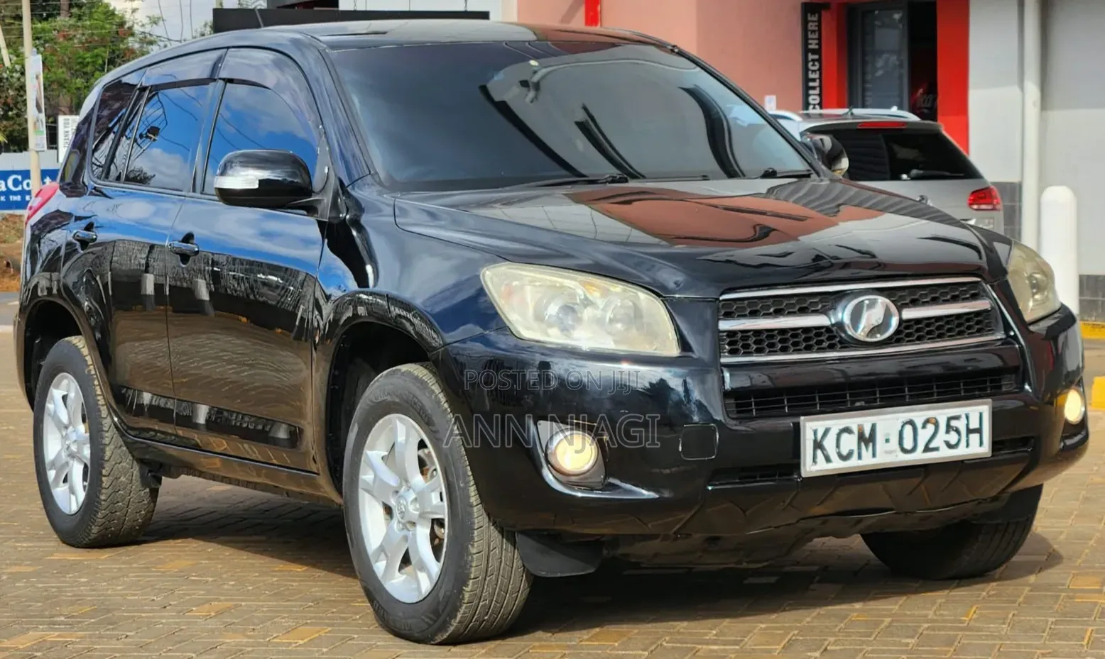 Toyota RAV4 2010 Black