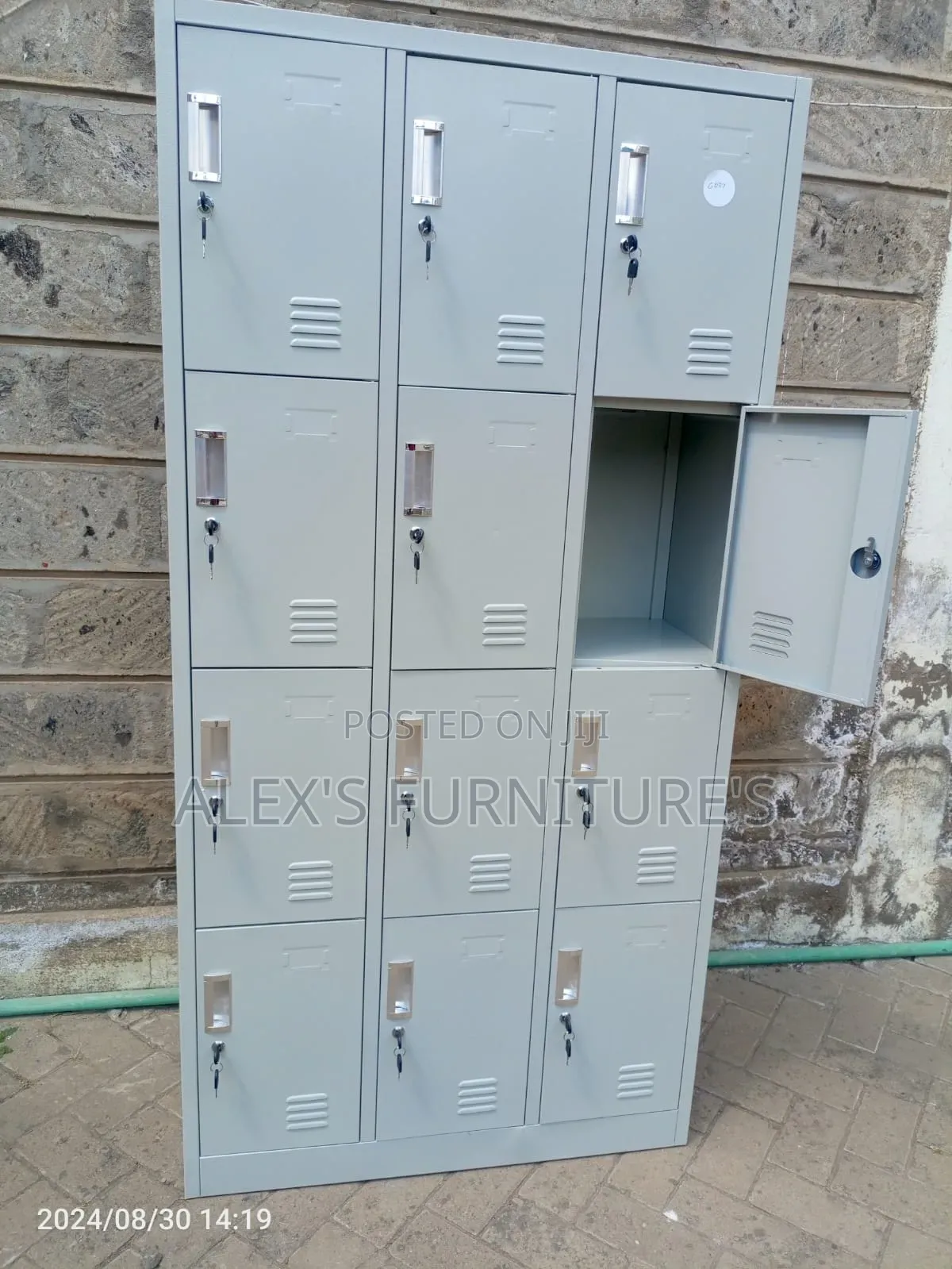 Mother 10 Doors Filing Cabinet With Key