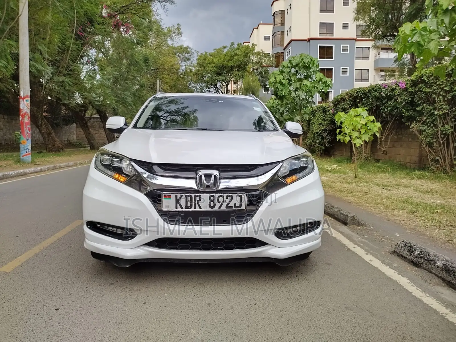 Honda Vezel 1.5 Hybrid 2WD 2017 White