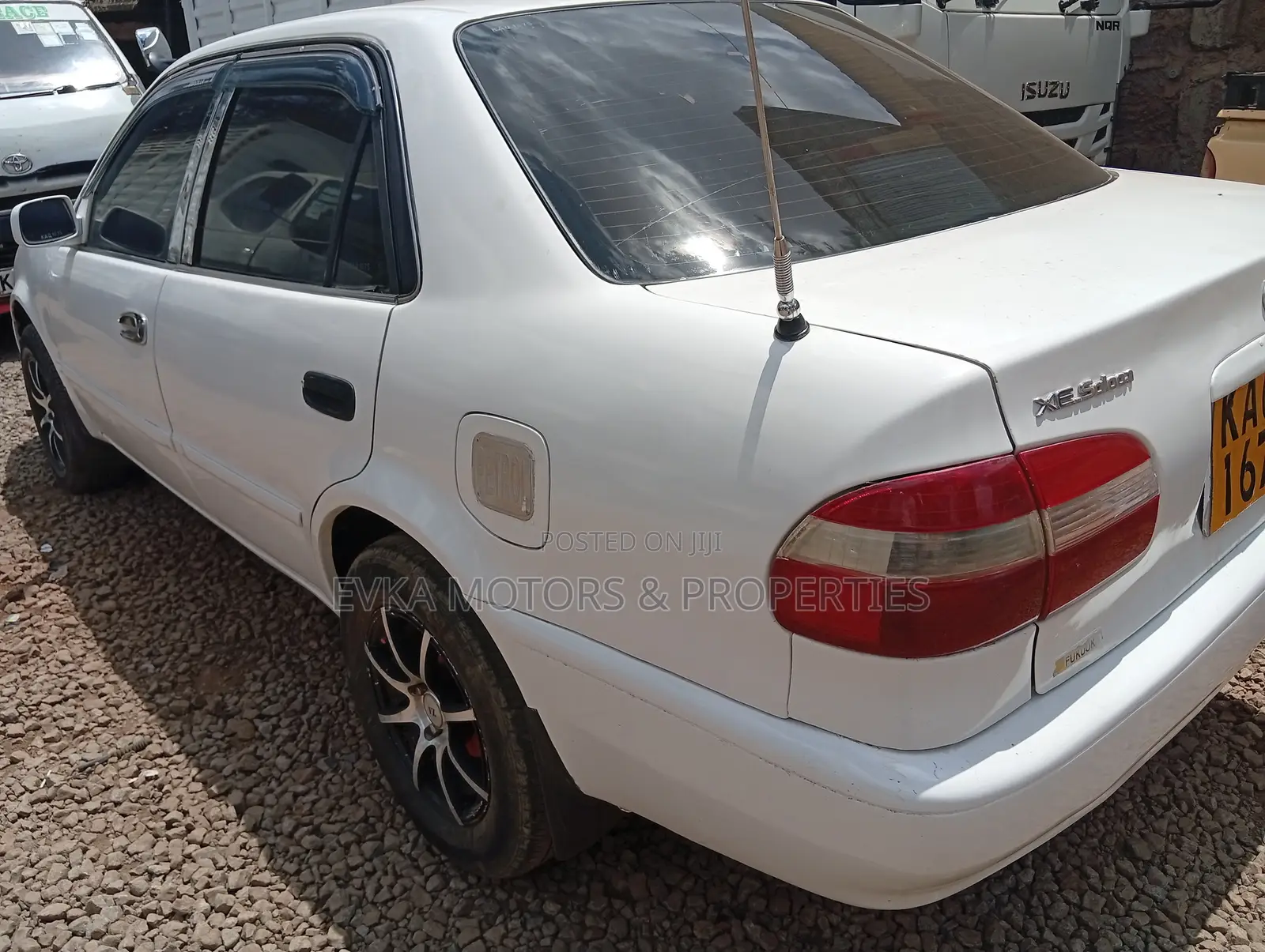 Toyota Corolla 2001 White