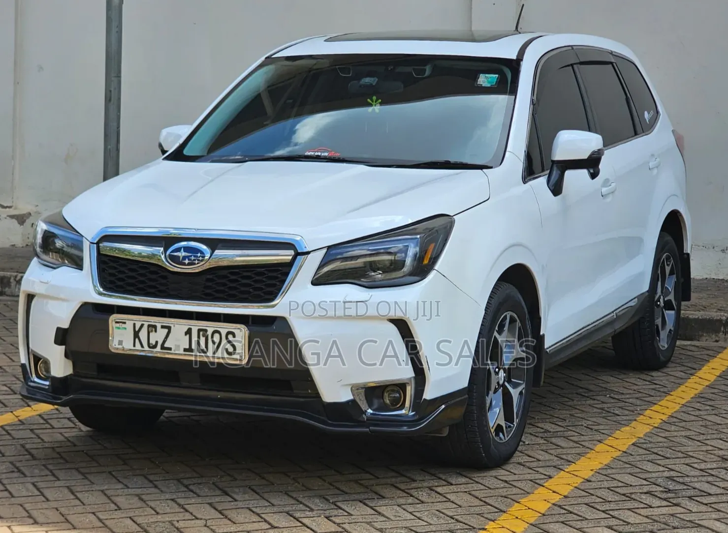 Subaru Forester 2013 White