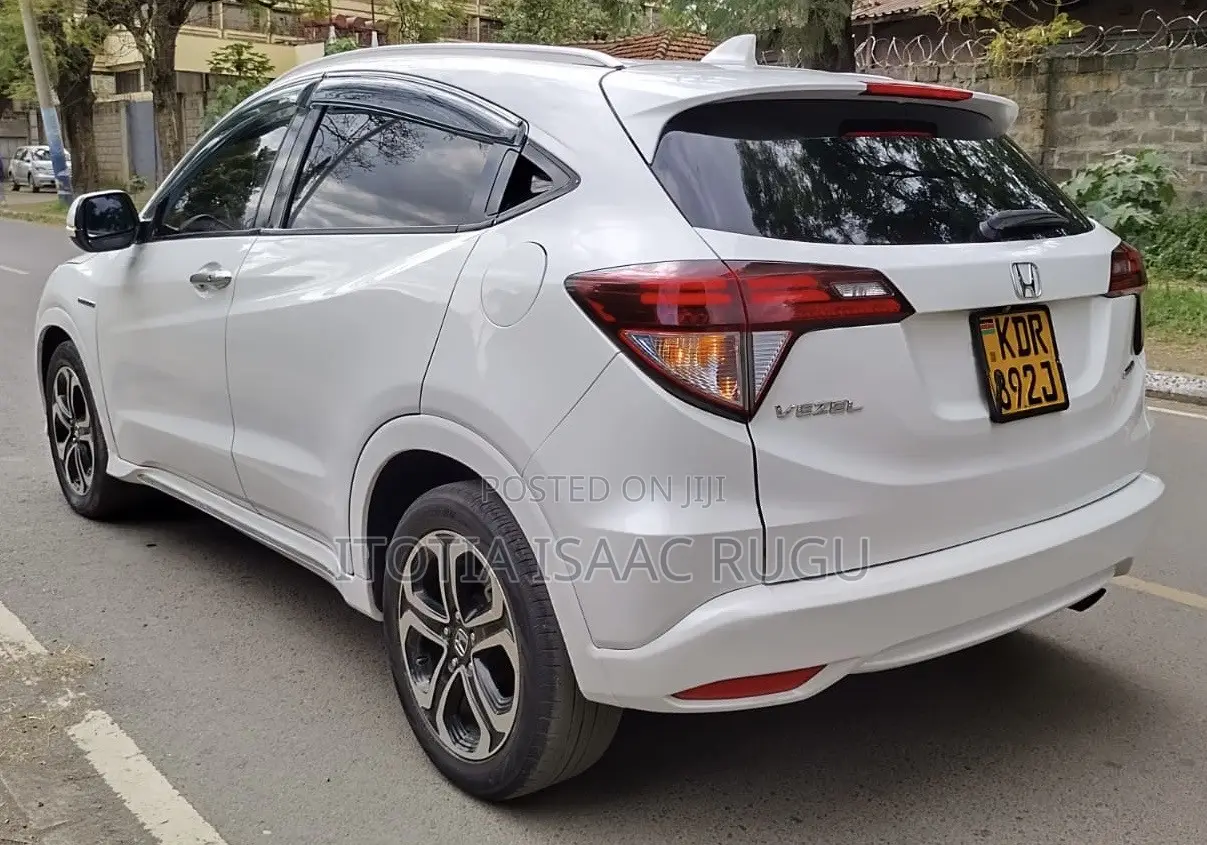 Honda Vezel 1.5 2WD 2017 White