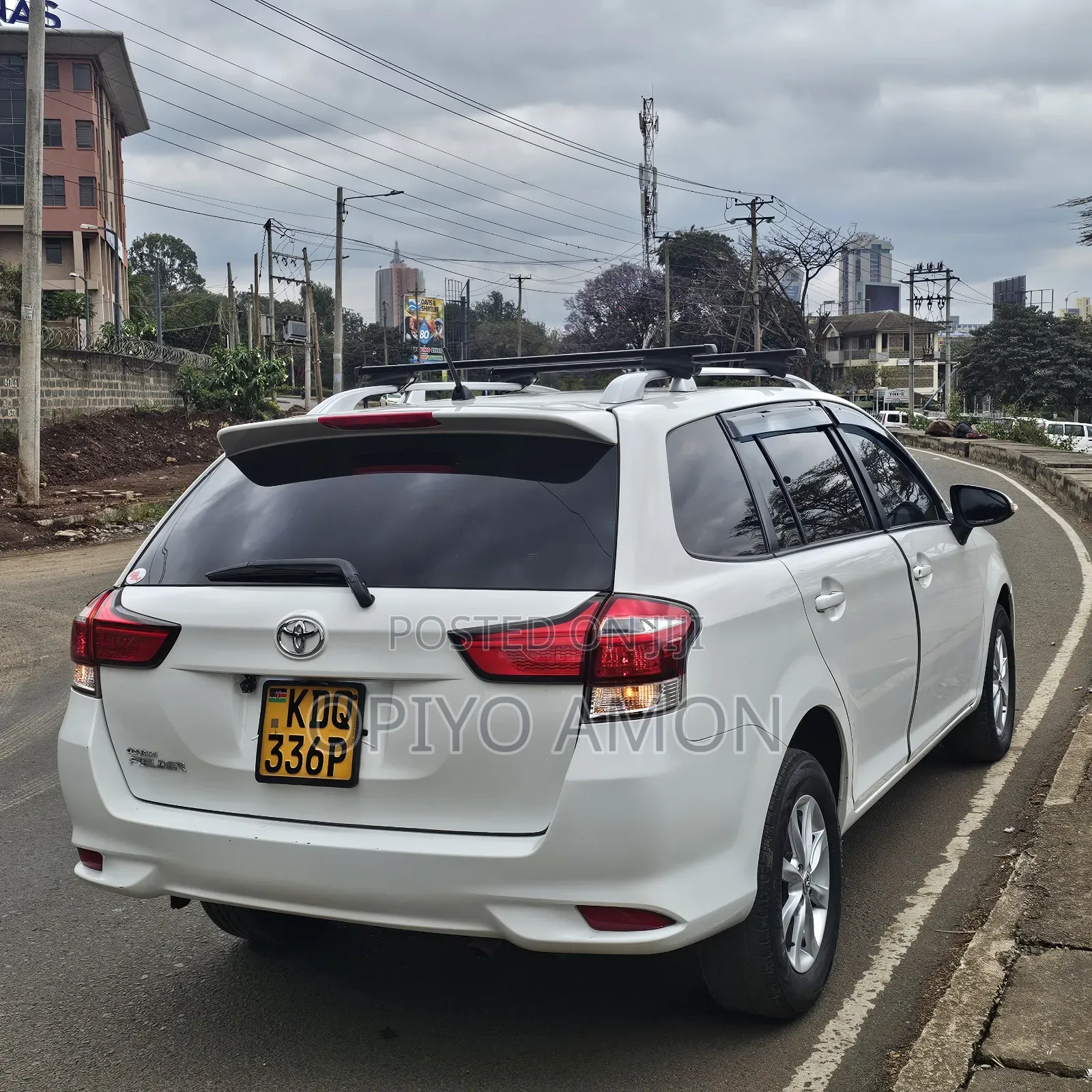Toyota Corolla Fielder 2017 White