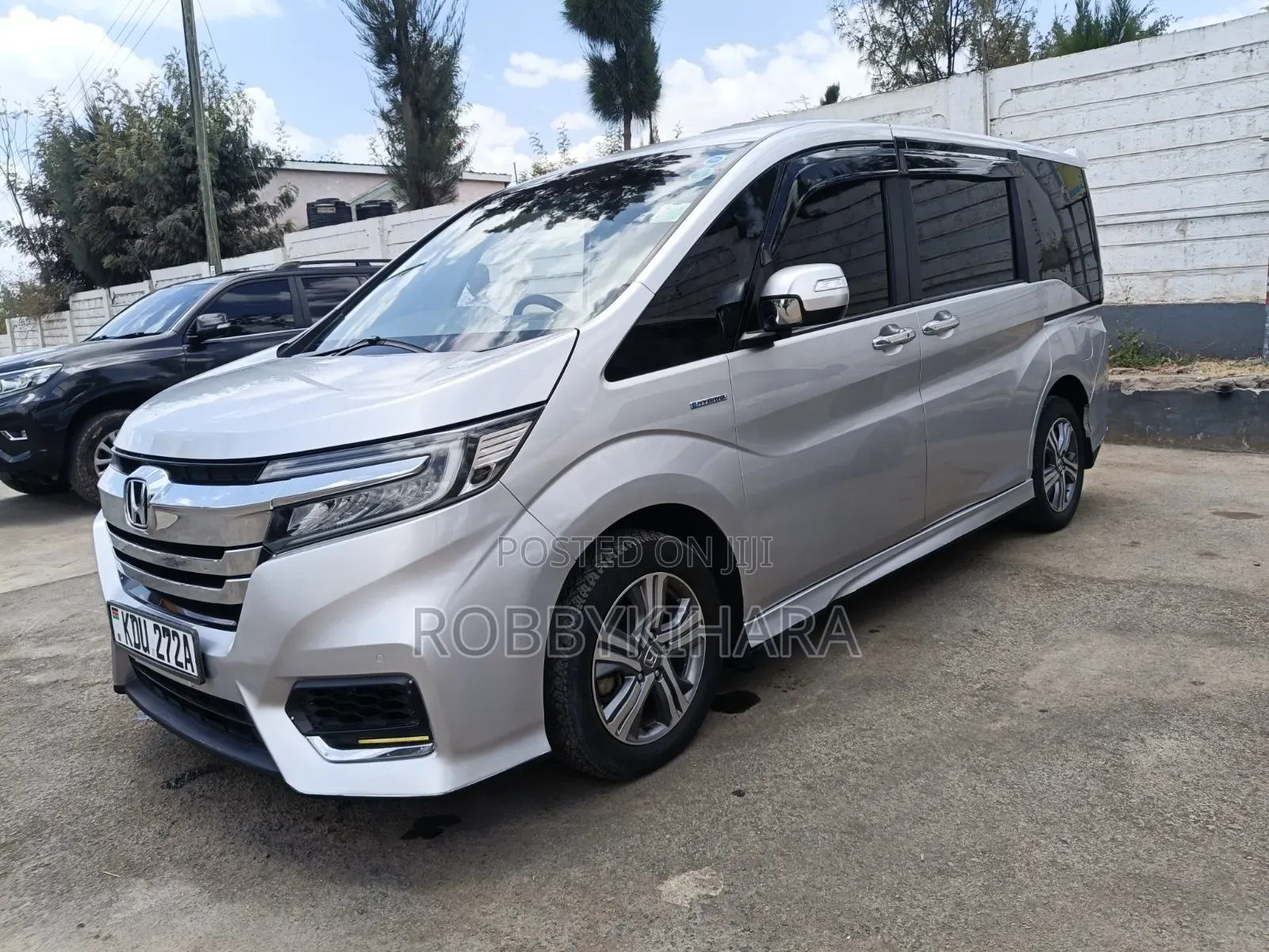 Honda Stepwgn 2017 Silver