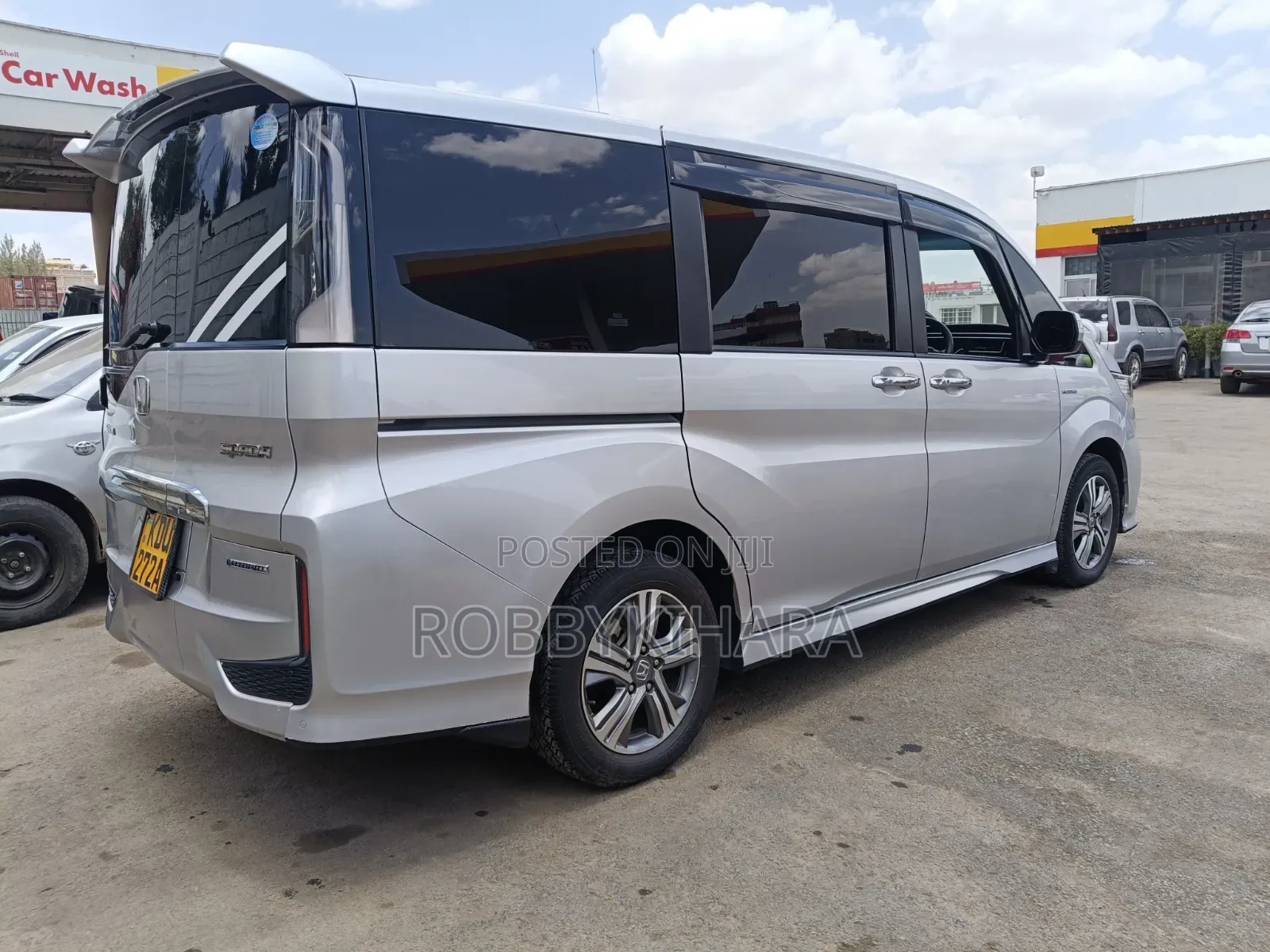 Honda Stepwgn 2017 Silver