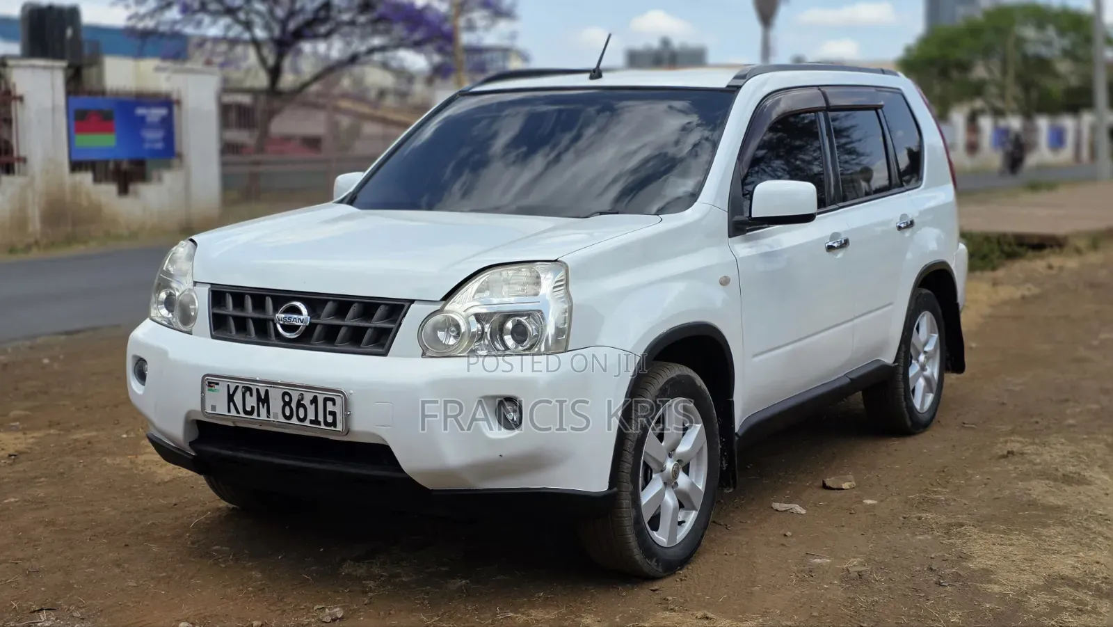 Nissan X-Trail 2.0 Petrol XE 2010 White