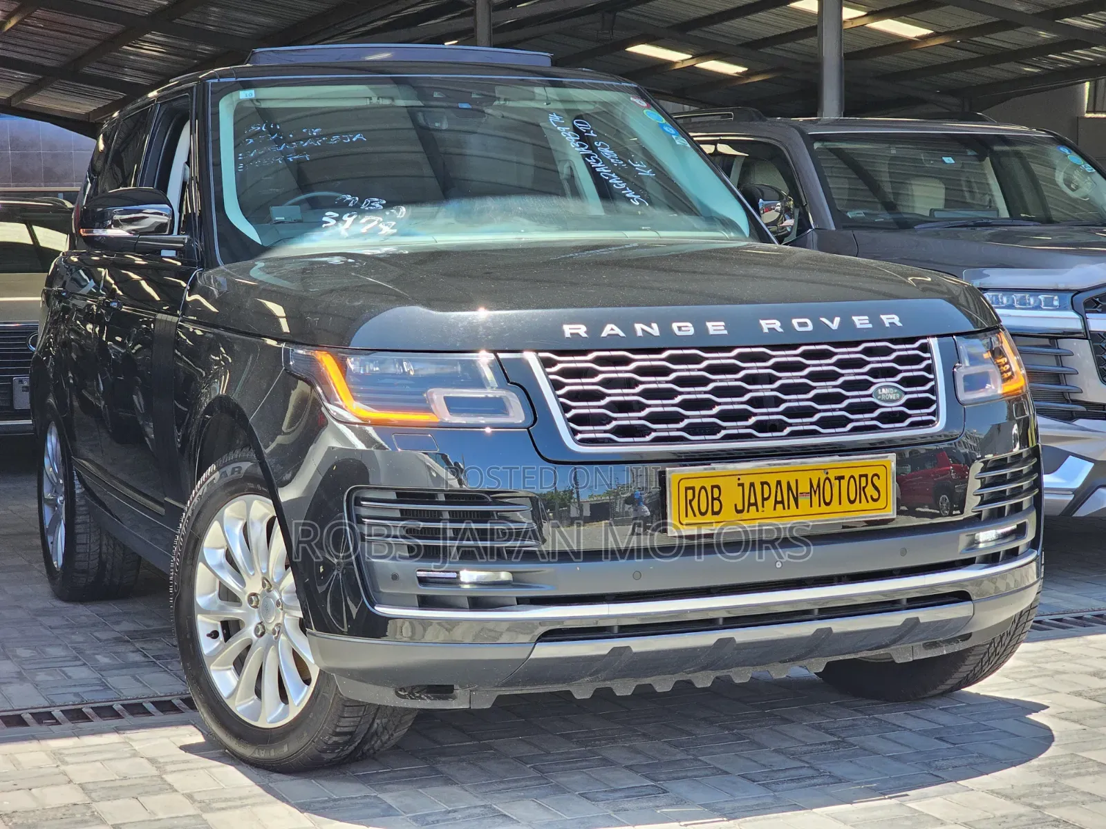 Land Rover Range Rover Vogue 2019 Black