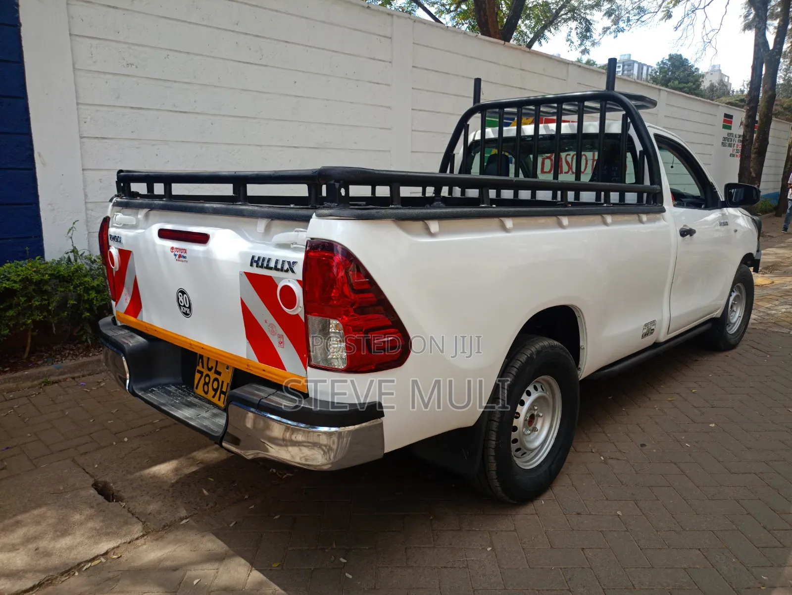 Toyota Hilux 2017 White