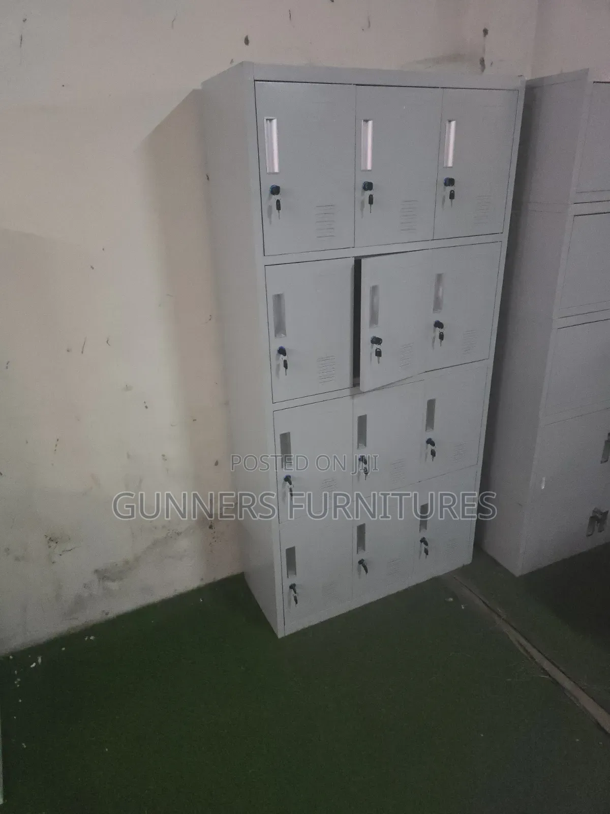 Modern 12 Lockers Steel Filing Cabinet