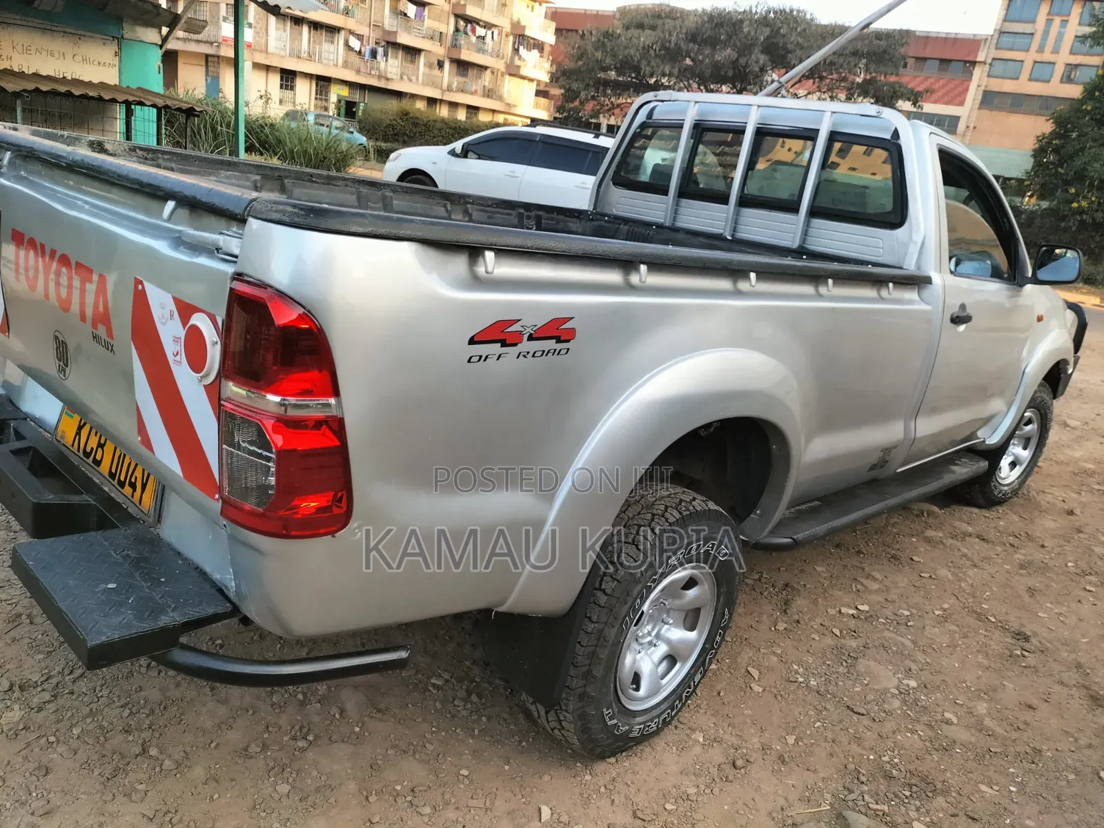 Toyota Hilux 2016 Silver