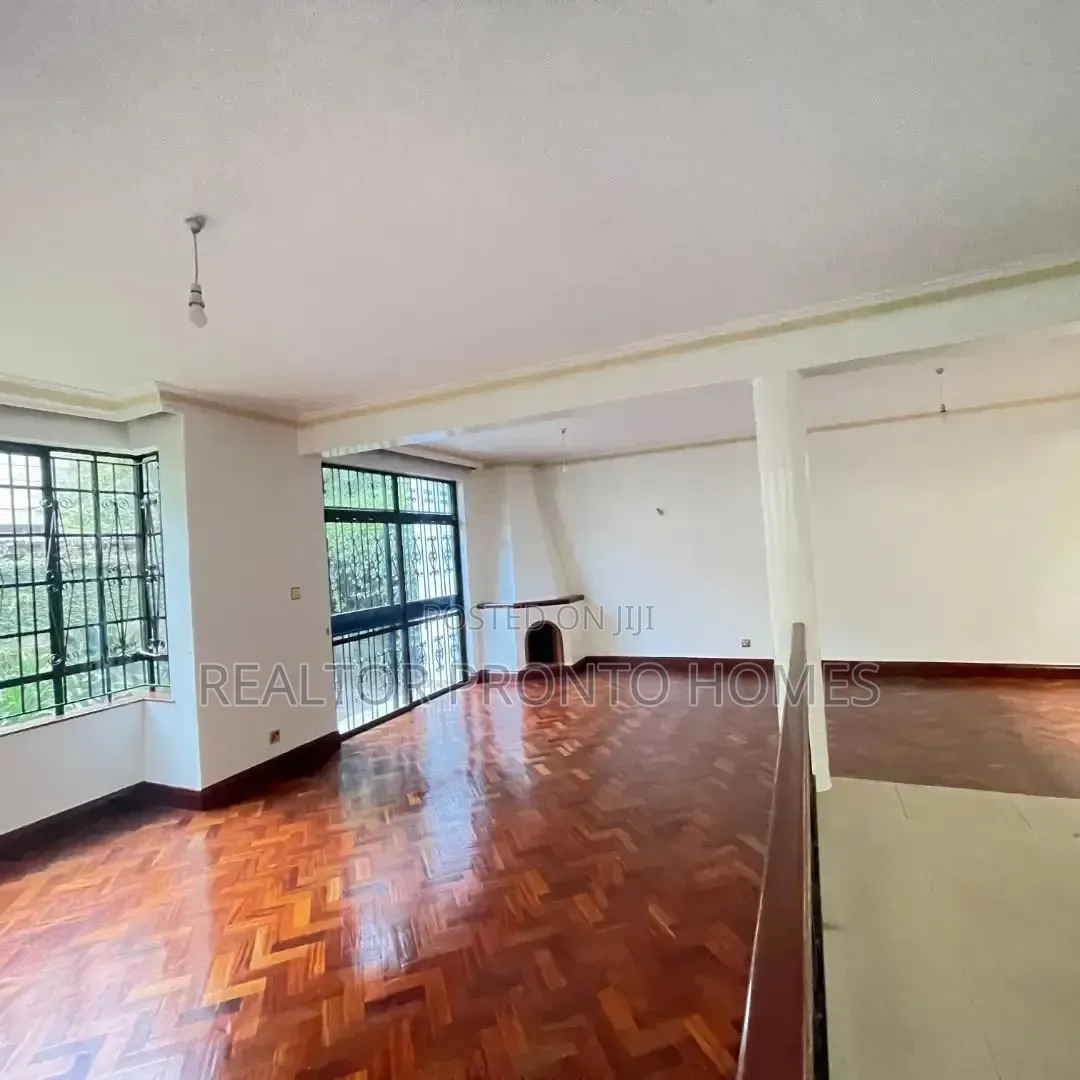 4bdrm Townhouse / Terrace in Lavington, Valley Arcade for rent