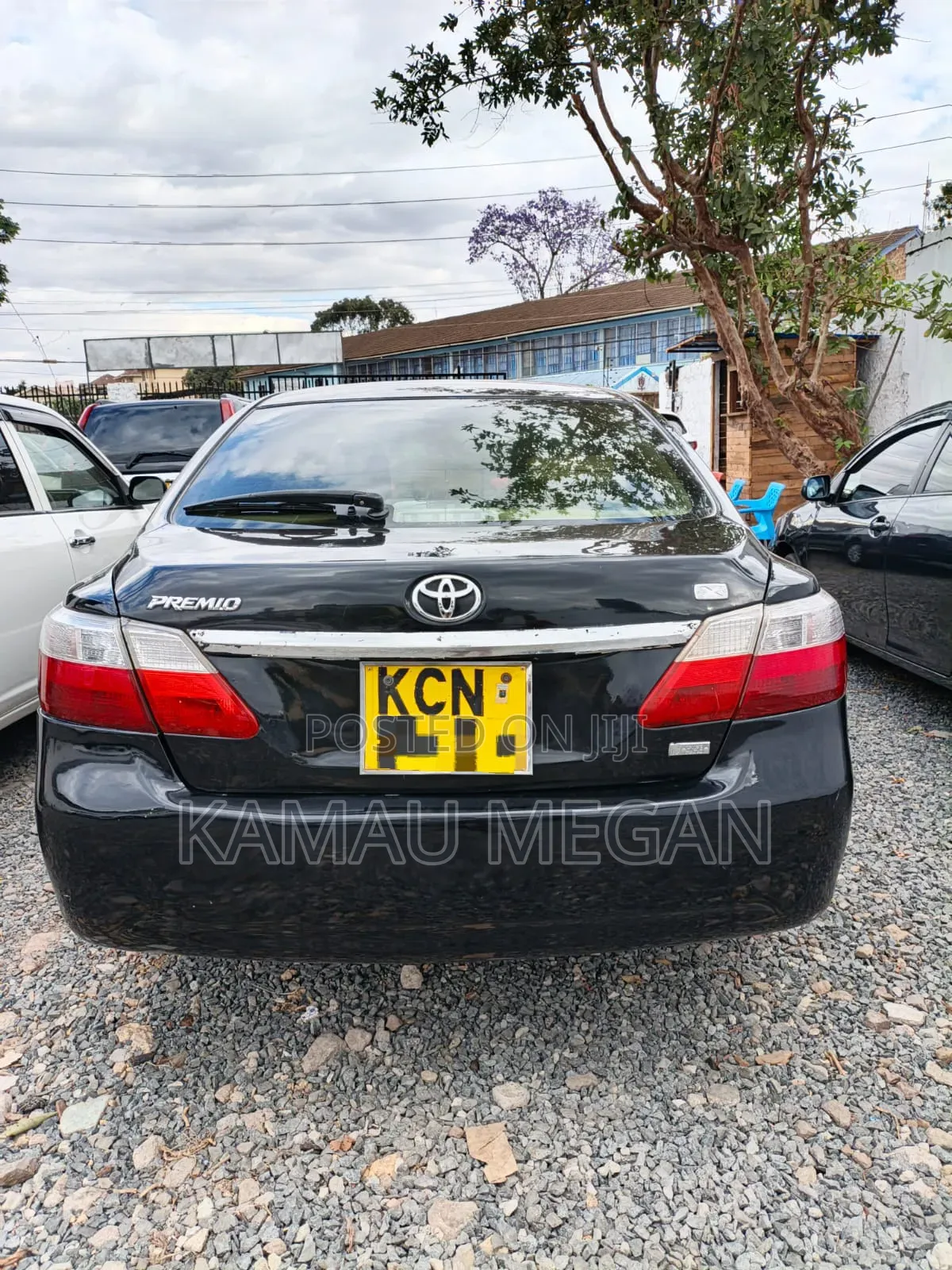 Toyota Premio 2011 Black
