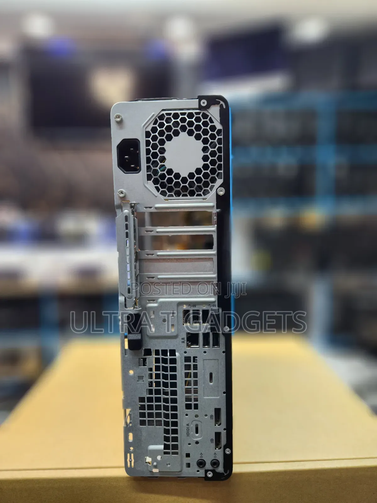 Desktop Computer HP EliteOne 800 G6 8GB Intel Core i7 SSD 256GB