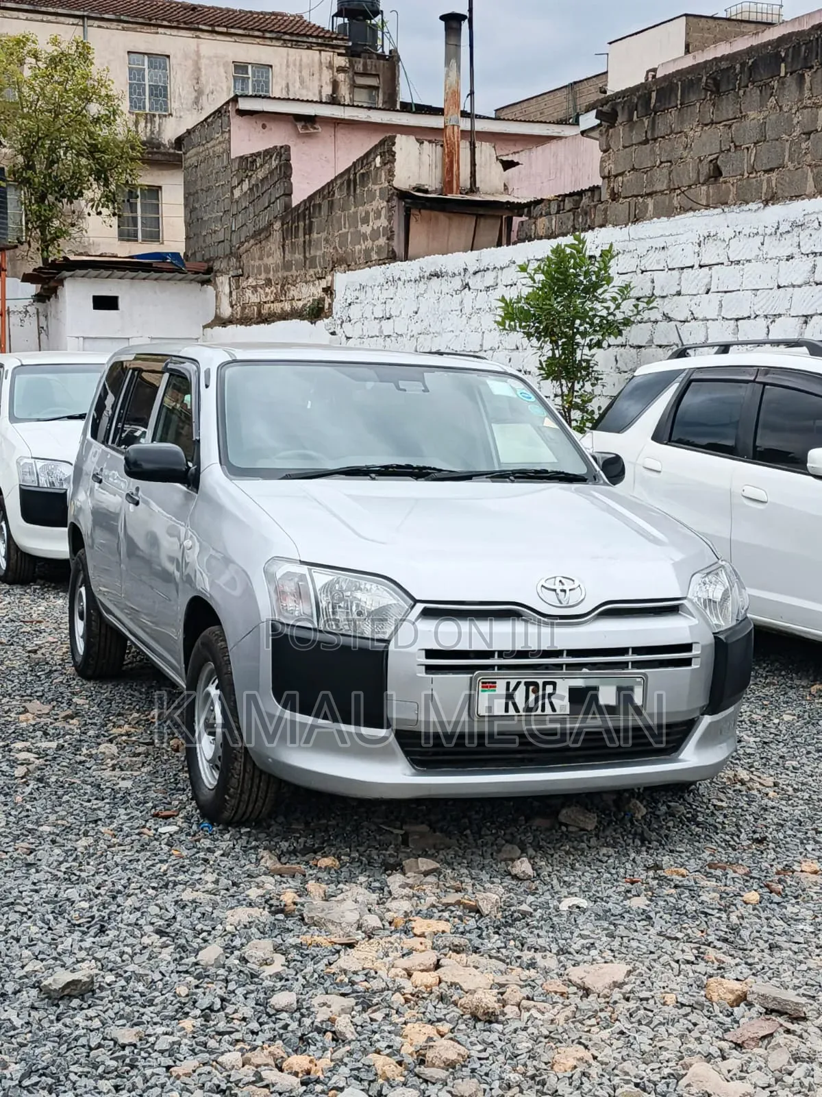 Toyota Probox 1.5 GL 2WD 2017