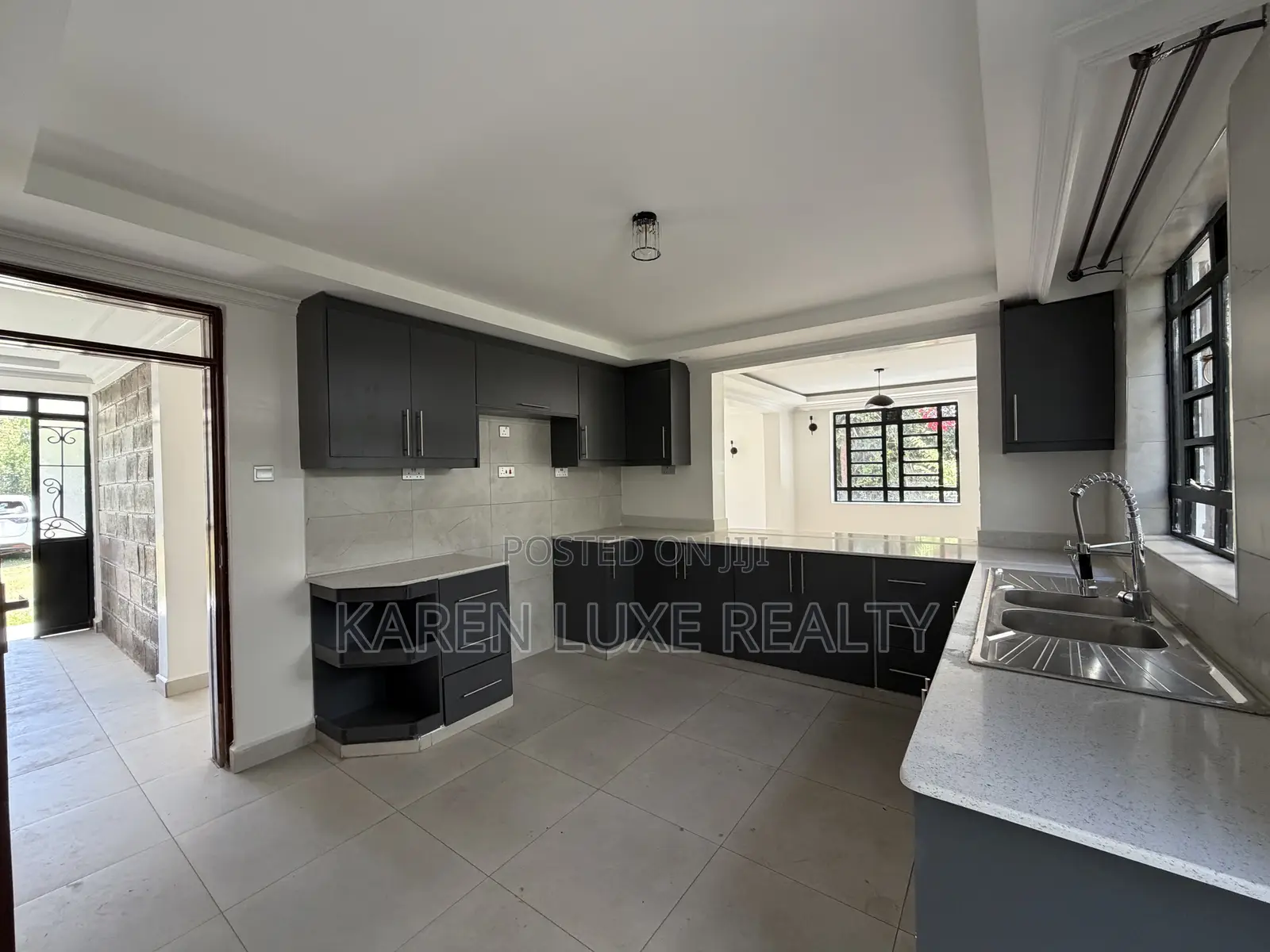 5bdrm Mansion in Karen for rent