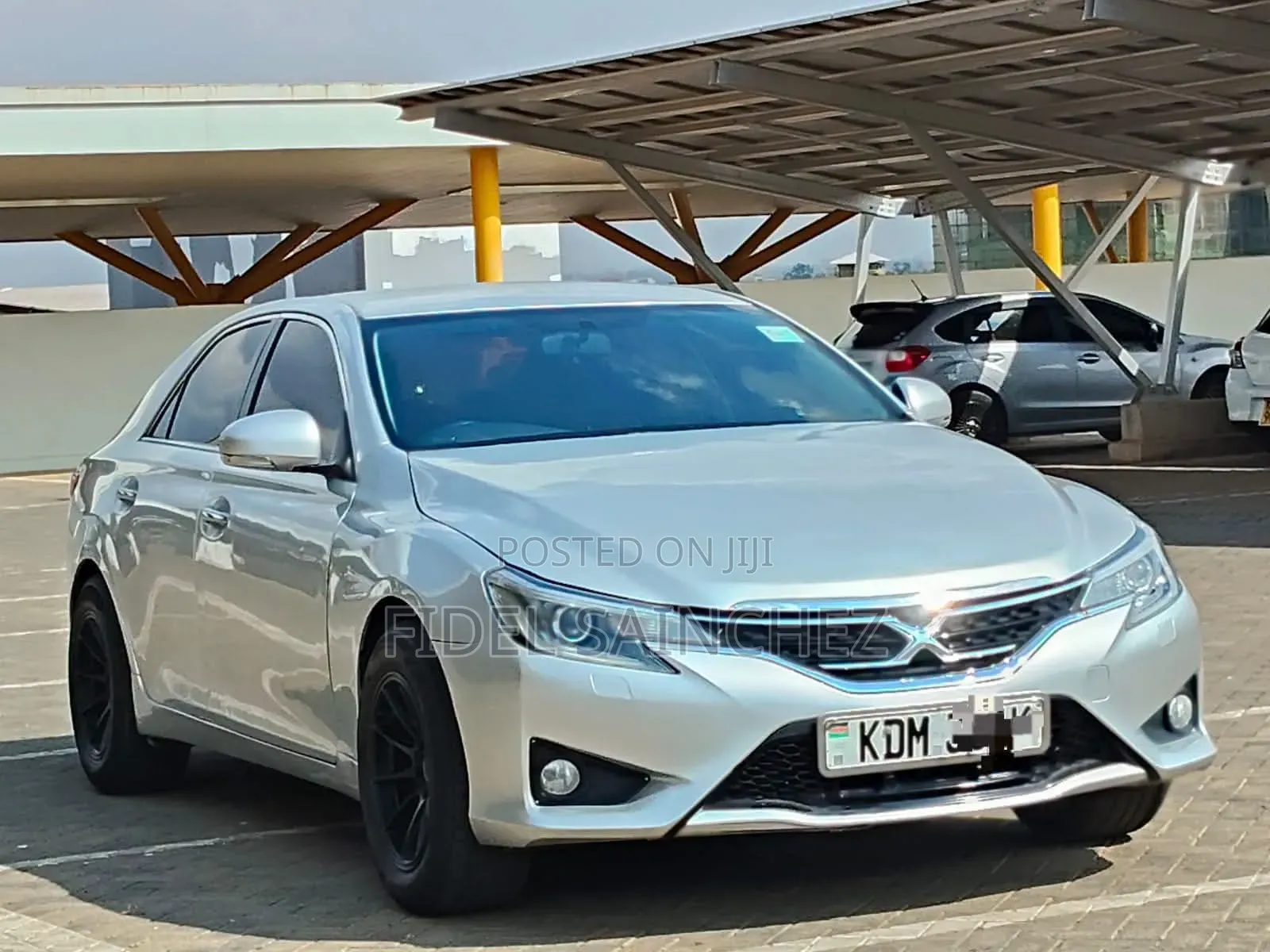 Toyota Mark X 2.5 AWD 2016 Silver