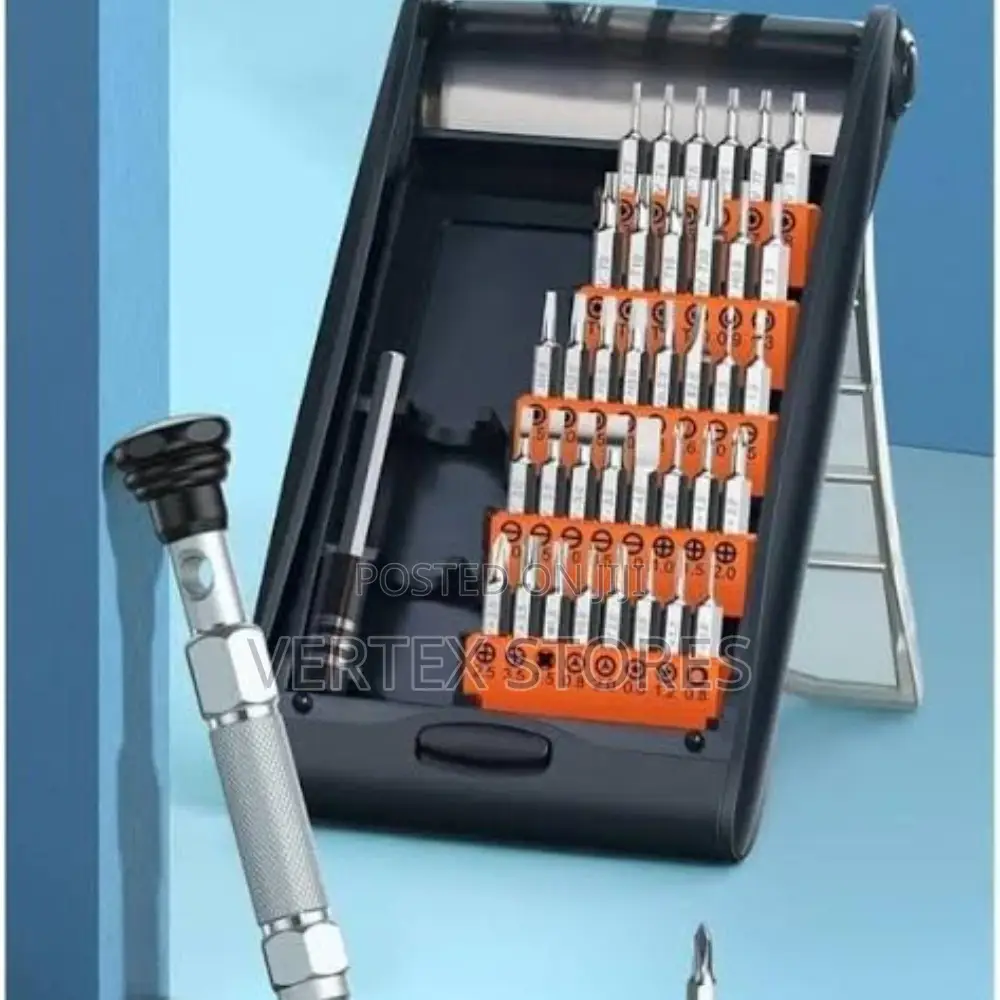 UGREEN CM372 38-in-1 Screwdriver Set Aluminum Alloy Tool Kit.