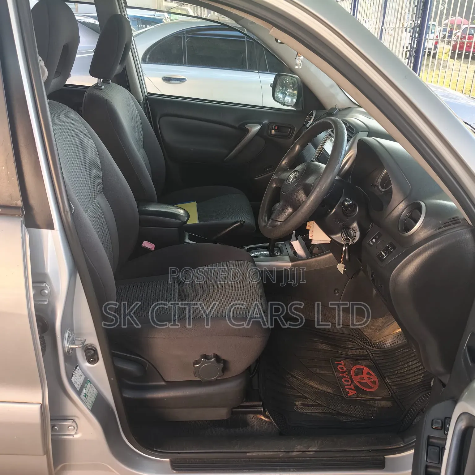 Toyota RAV4 2004 Silver