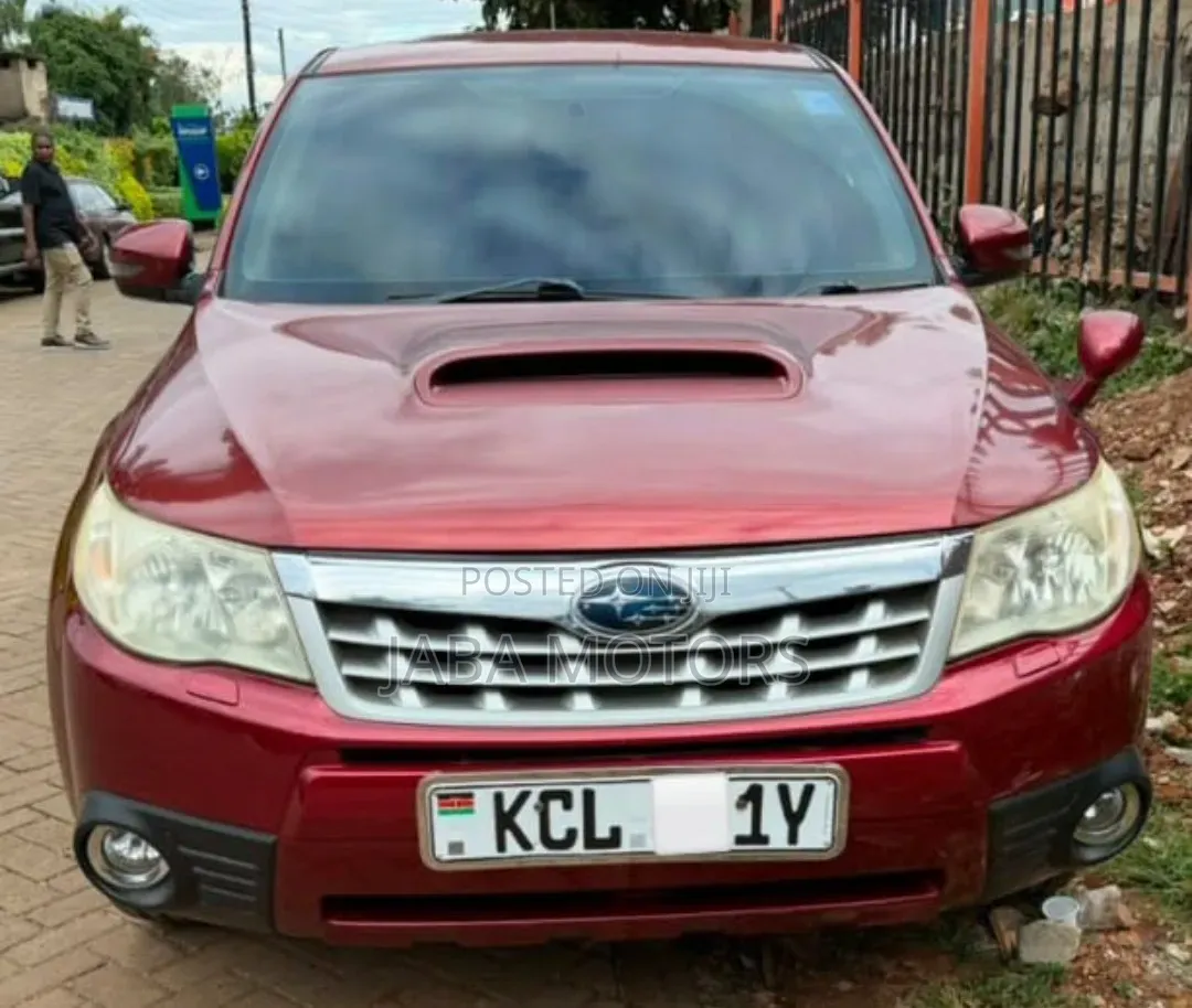 Subaru Forester 2012 Maroon