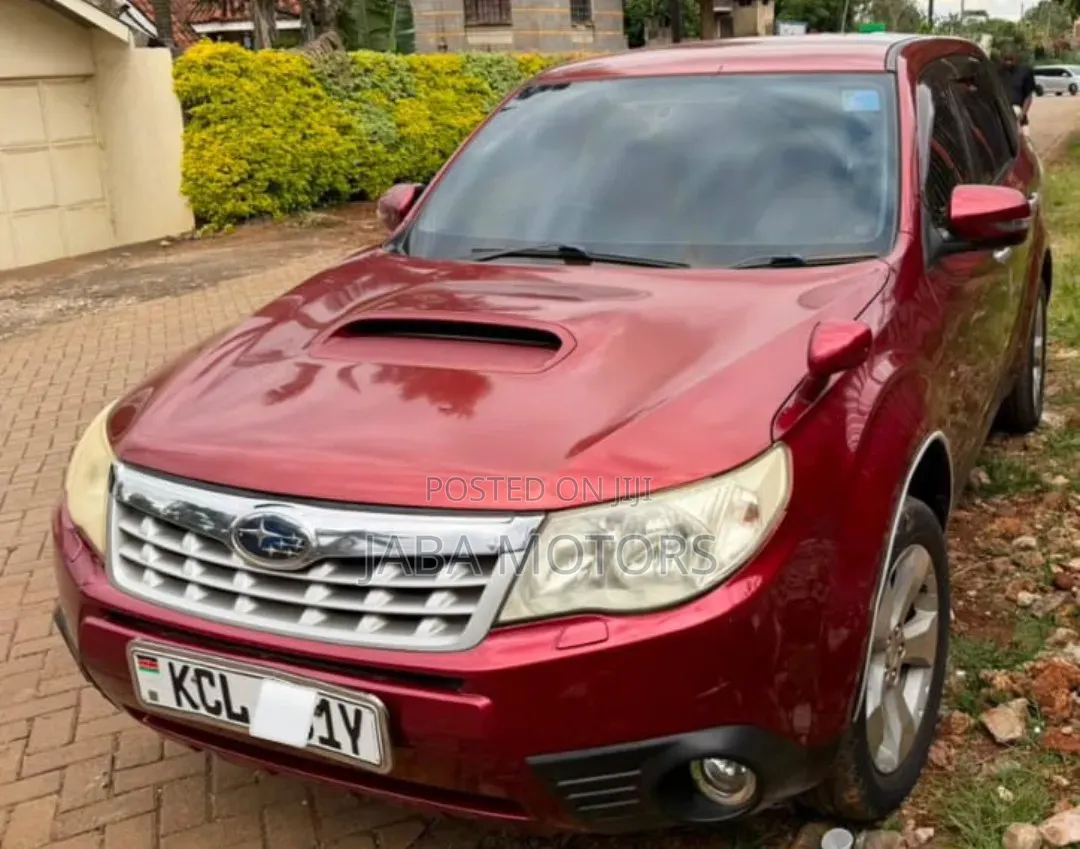 Subaru Forester 2012 Maroon