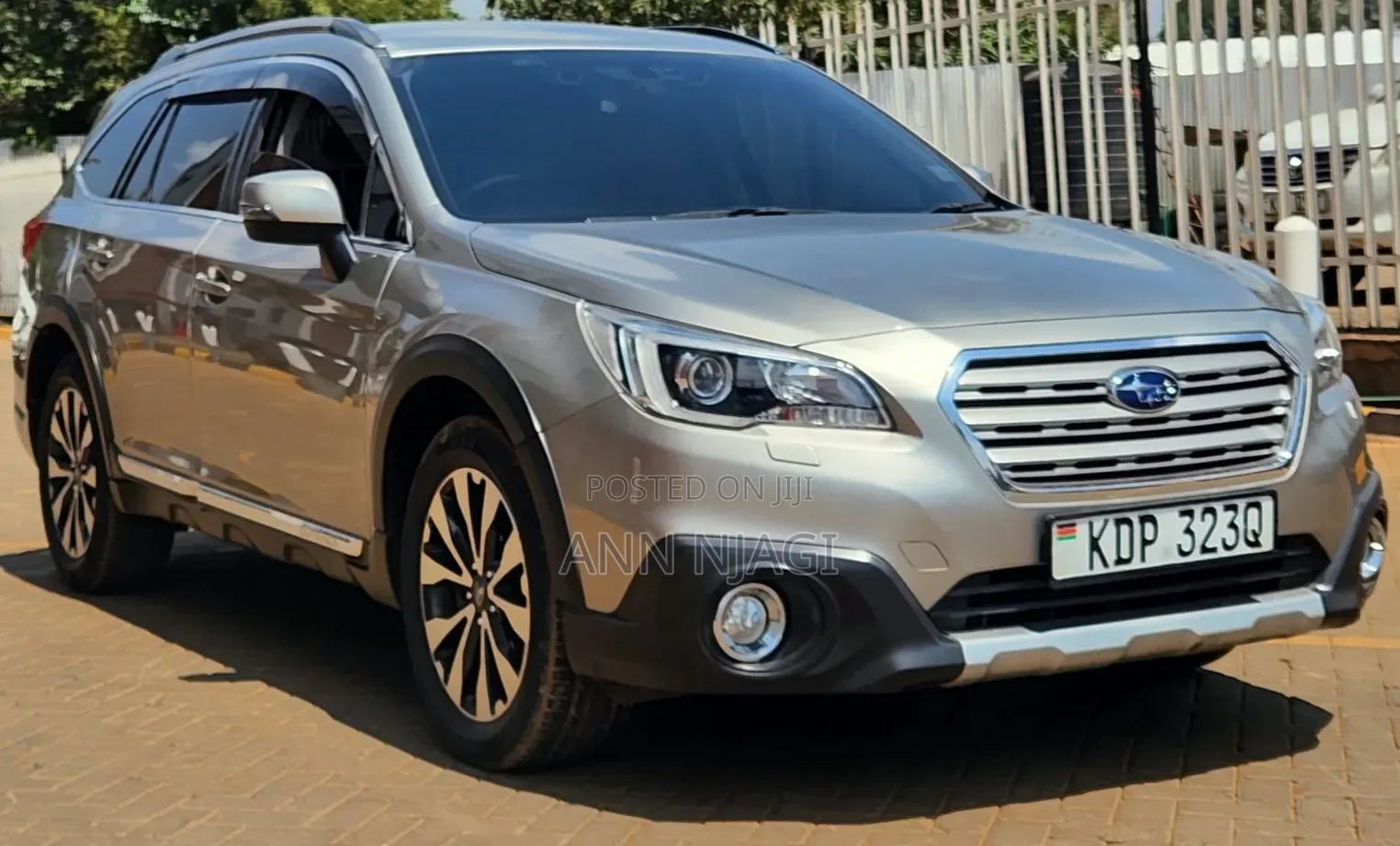 Subaru Outback 2016 Gold