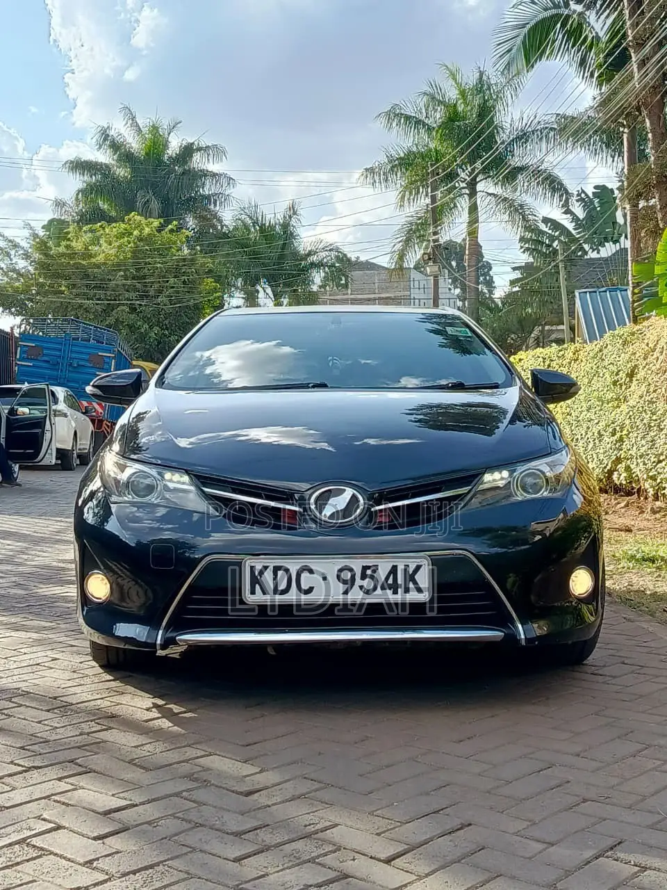 Toyota Auris 2014 Black
