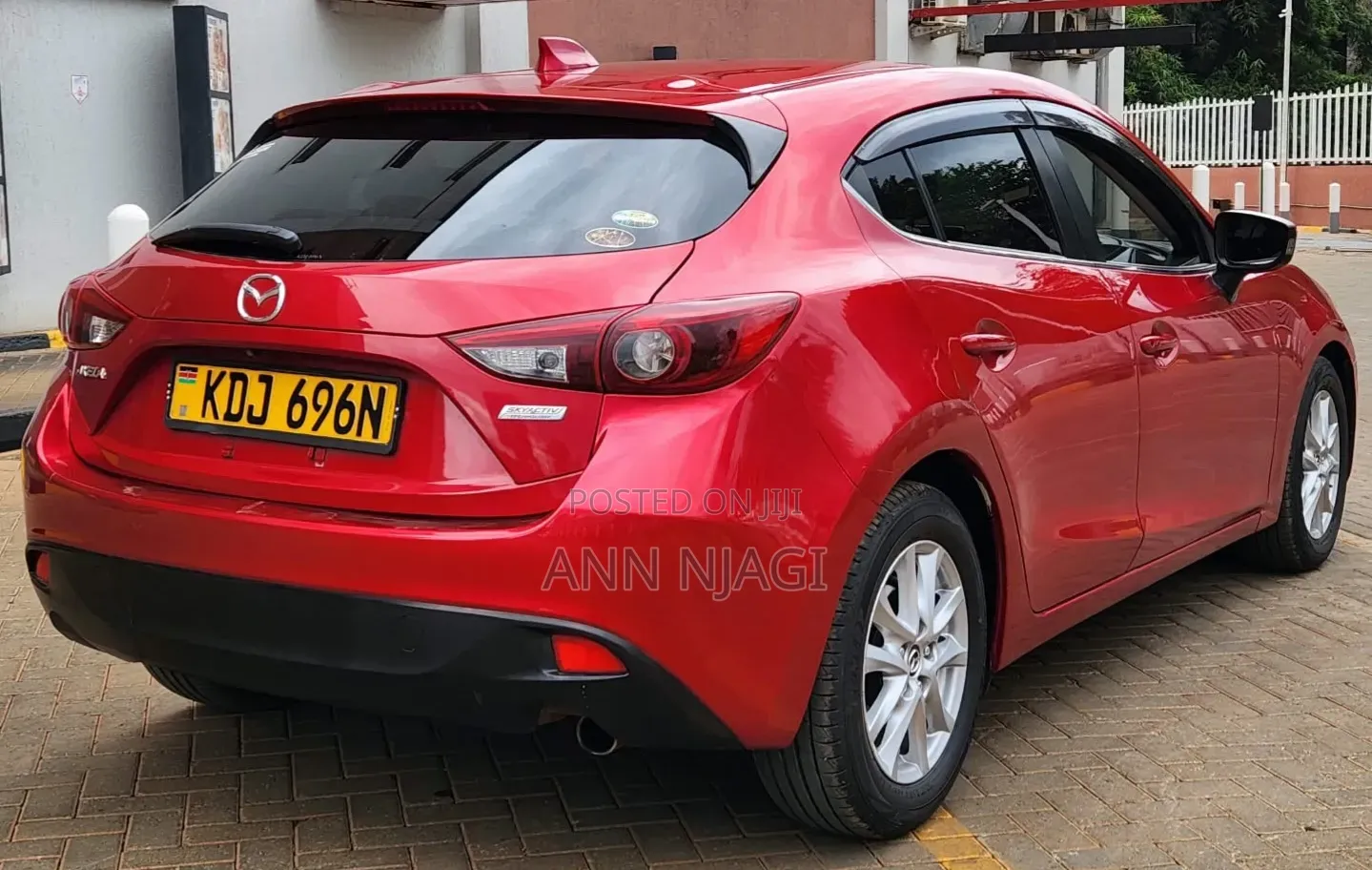 Mazda Axela 2015 Red