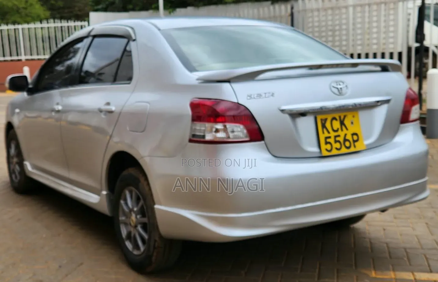Toyota Belta 2009 Silver