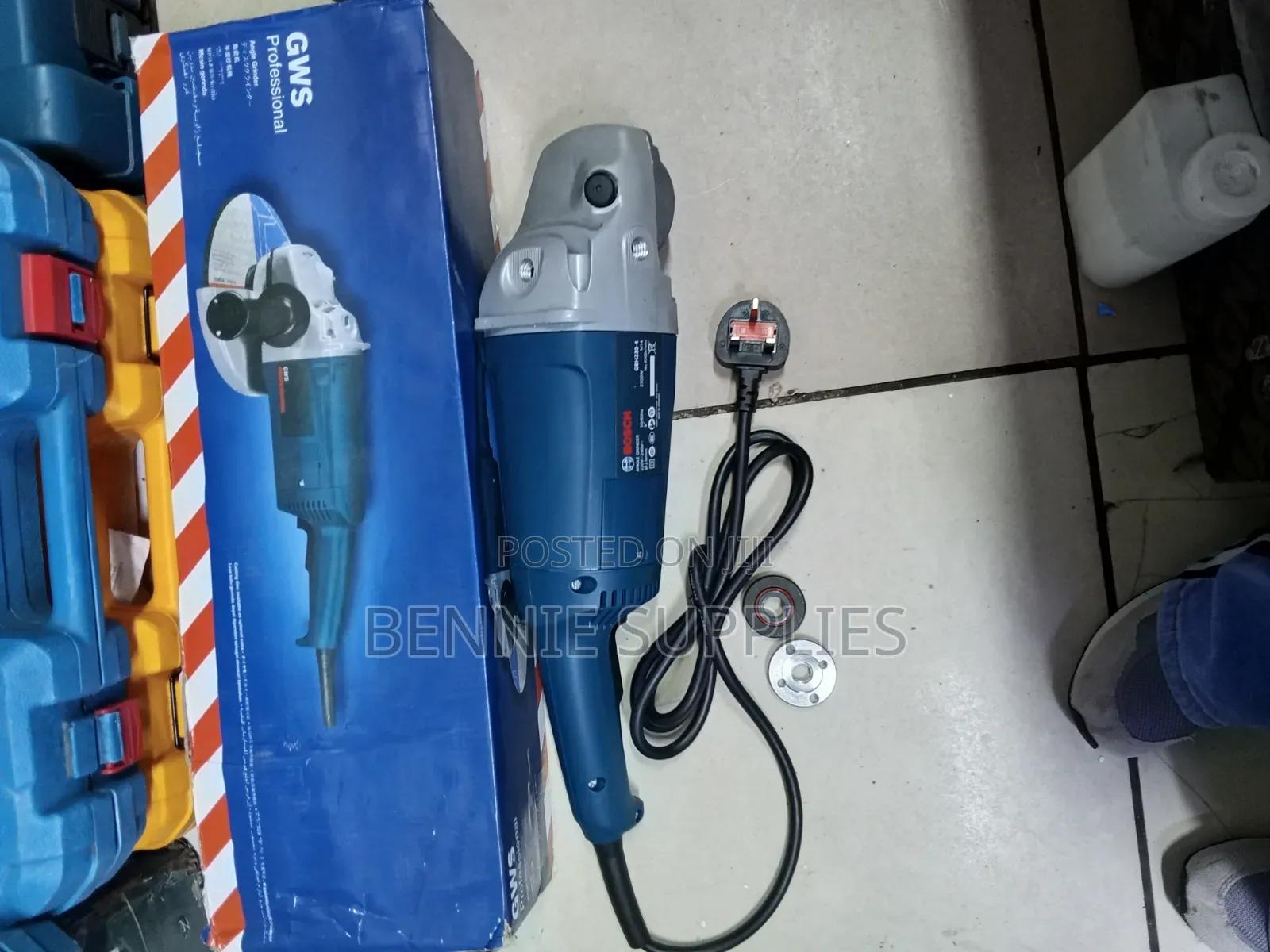 Bosch Angle Grinder 9 Inch