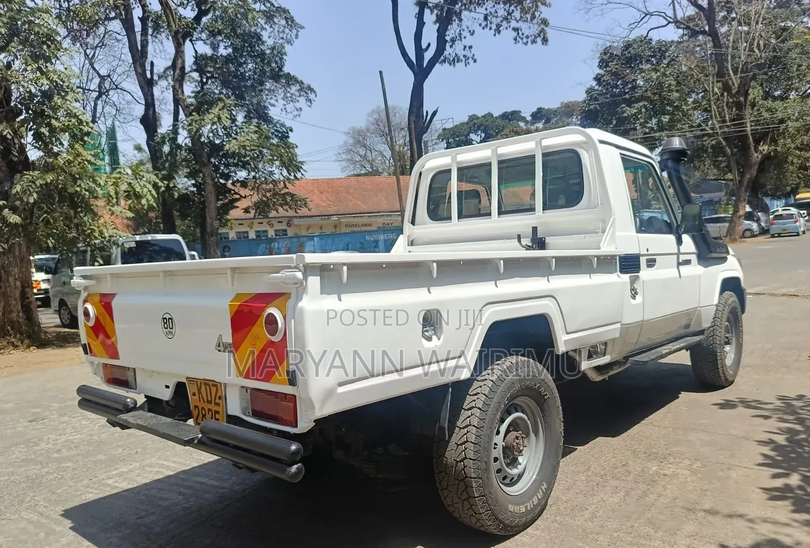 Toyota Land Cruiser 2012 White