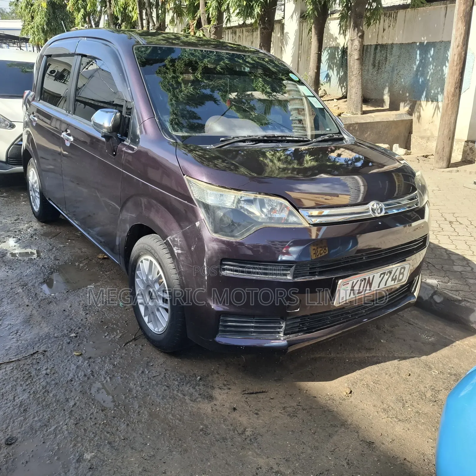 Toyota Spade 1.5 2016 Brown