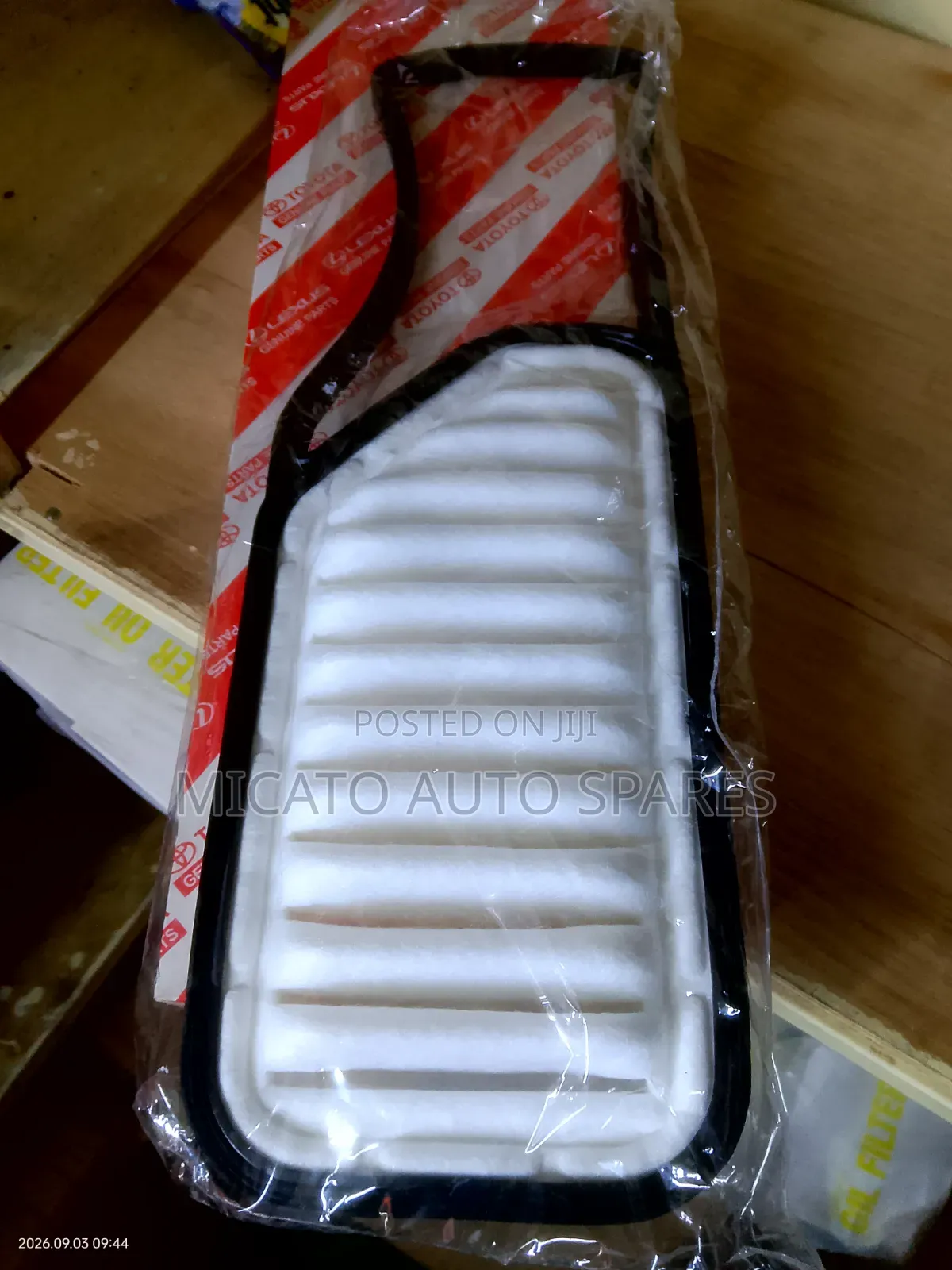 Genuine 17801-B2050 Toyota Air Filter