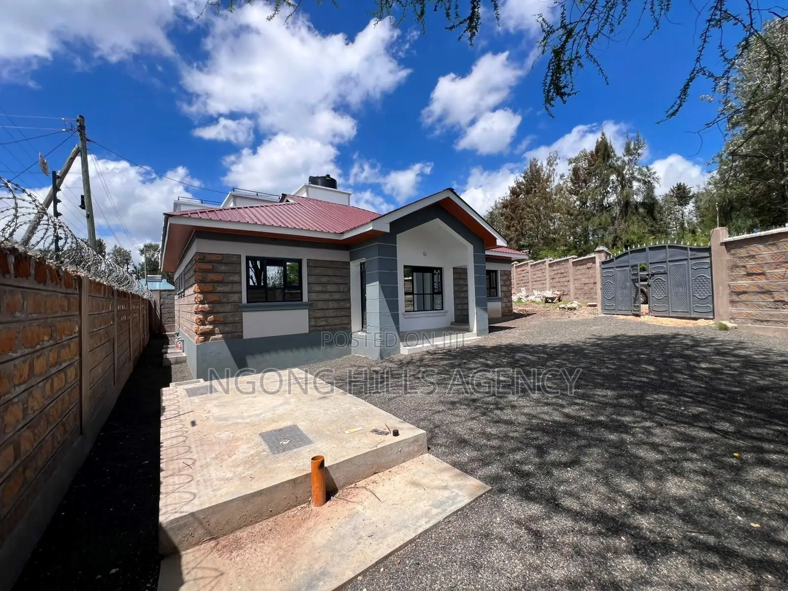 3bdrm Bungalow in Matasia for sale
